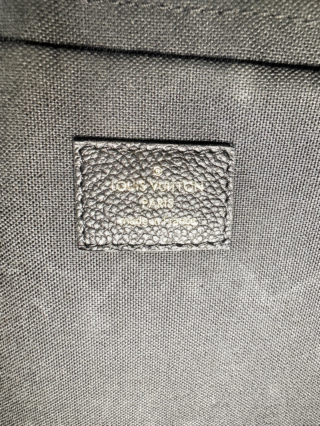 Louis Vuitton Voseges Handbag, Black LV1456