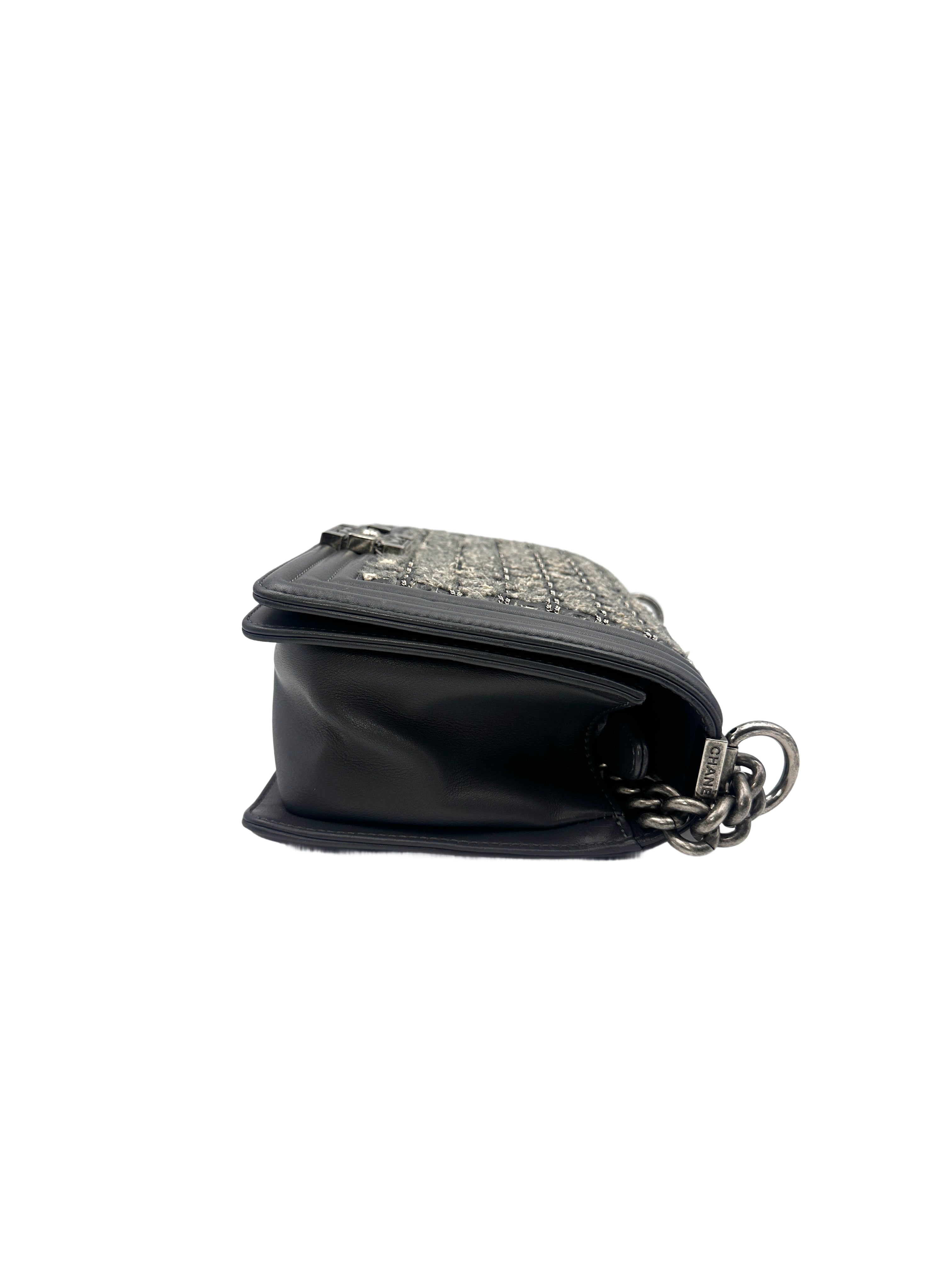 Chanel Gray Woven Design Medium Leboy Chain Bag(23***27) CC1035