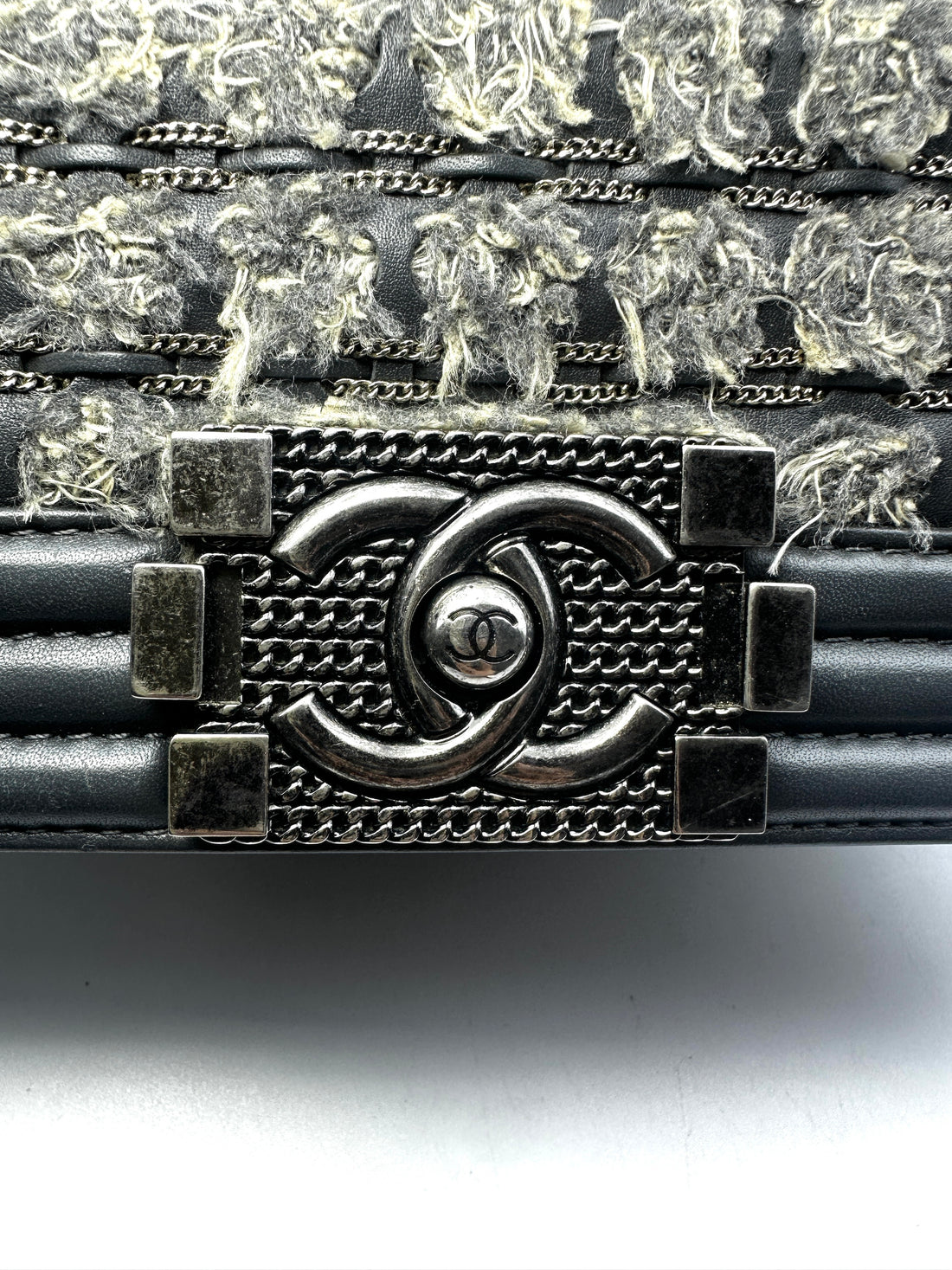 Chanel Gray Woven Design Medium Leboy Chain Bag(23***27) CC1035