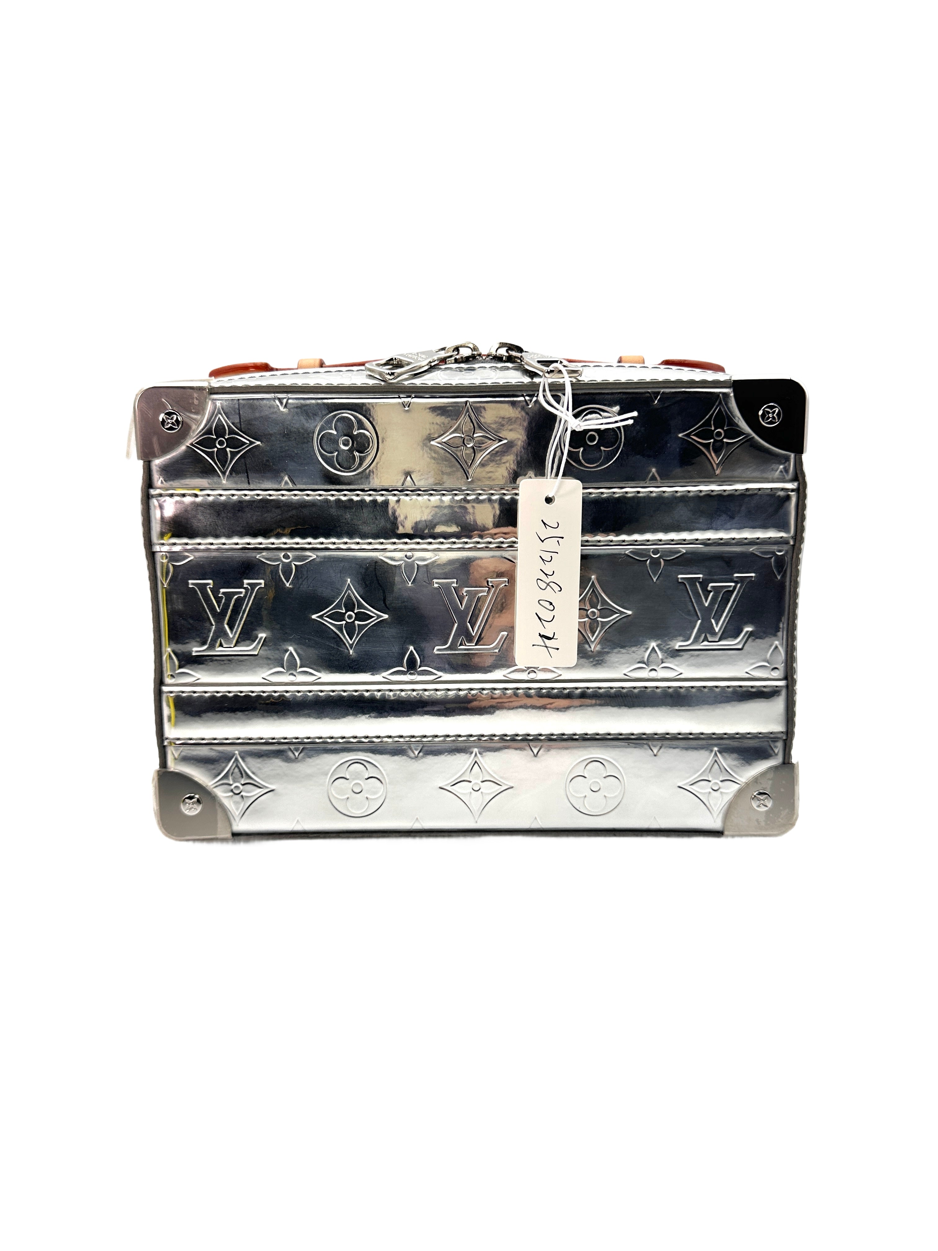 Louis Vuitton  Monogram Mirror Handle Soft Trunk M45885 Bag LV1530
