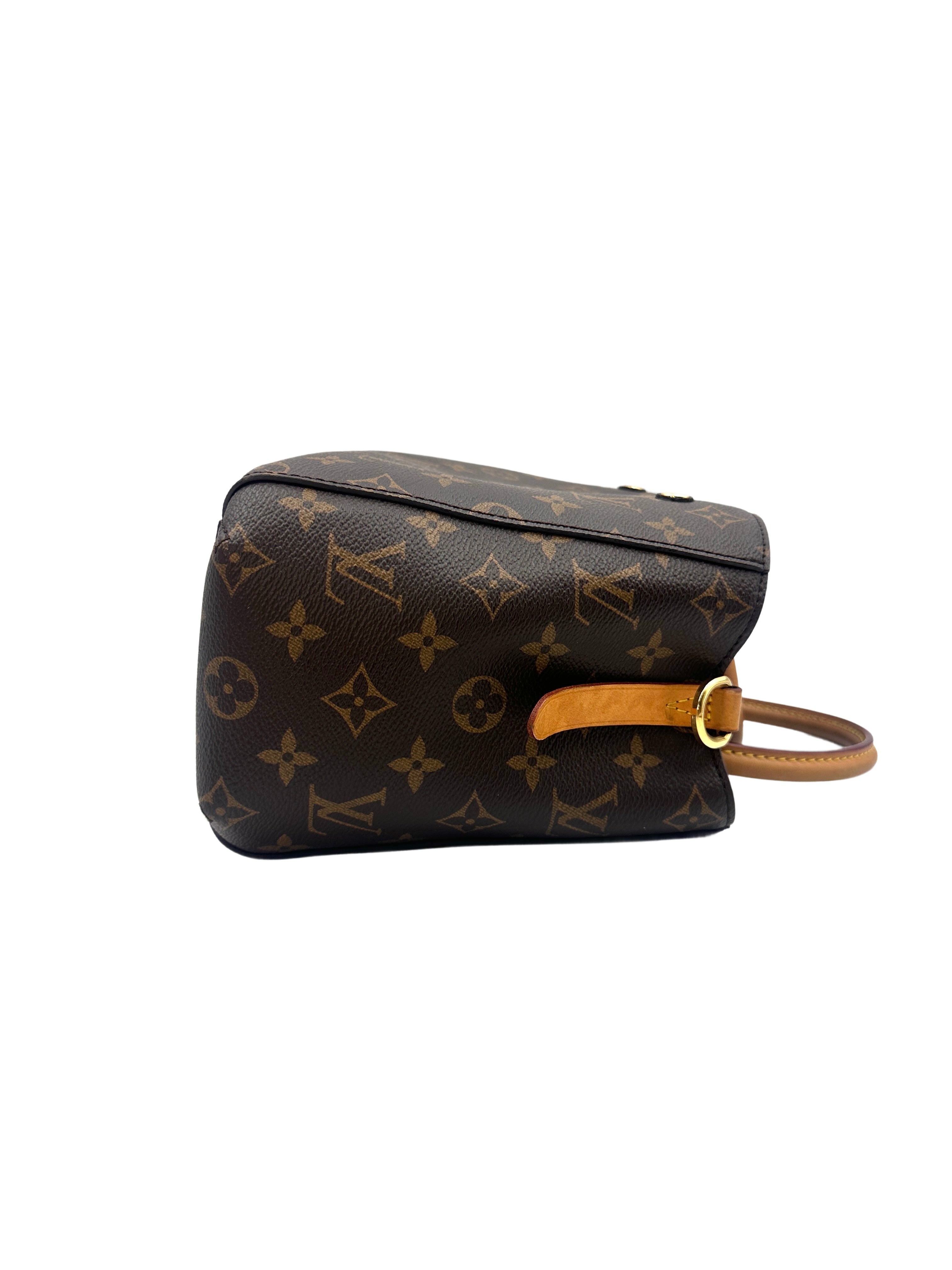 Louis Vuitton Twist MM Epi Leather Handbags LV1542
