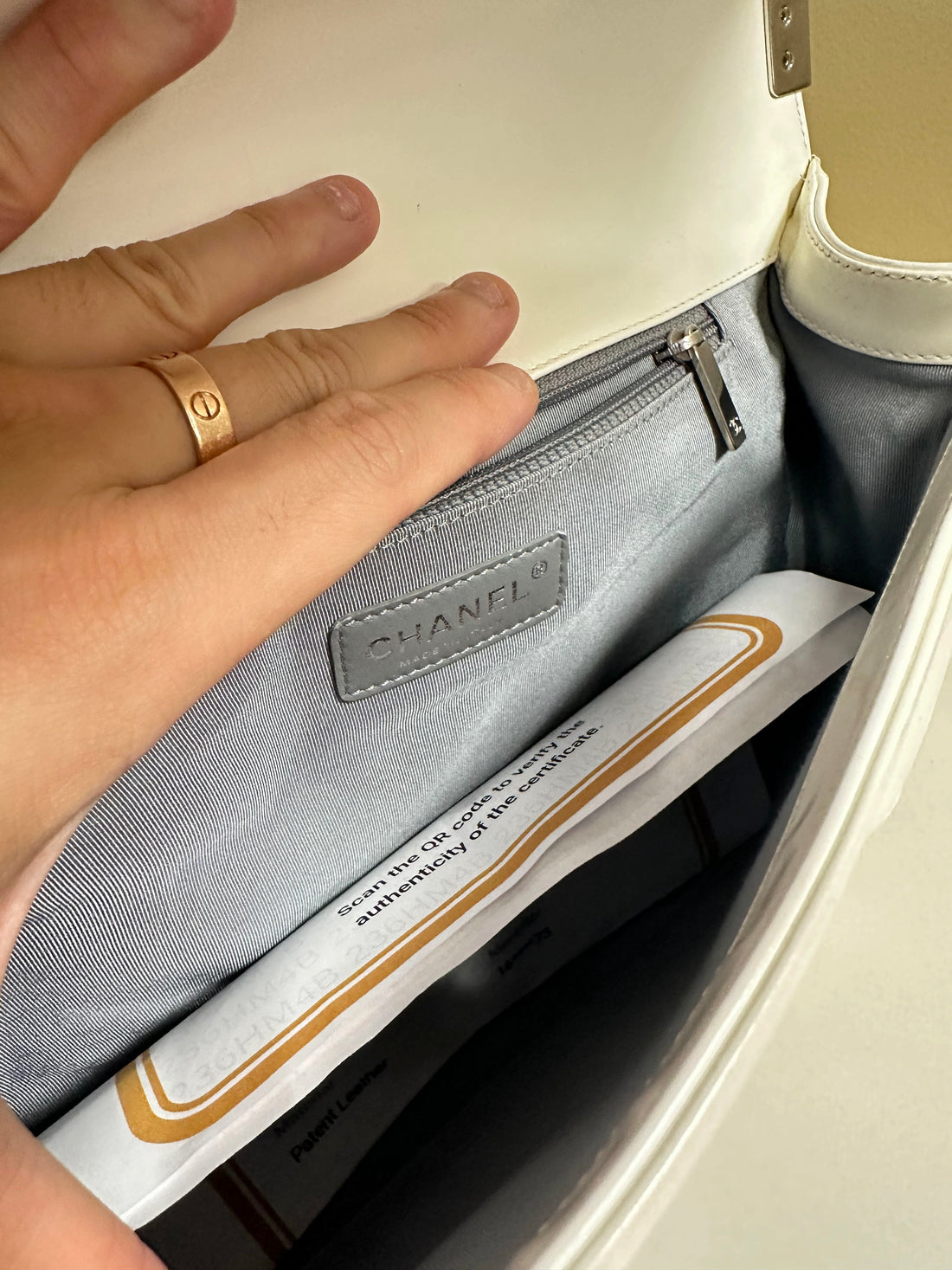 Chanel Patent Reverso Jumbo Flap Boy White (16***73) cc410