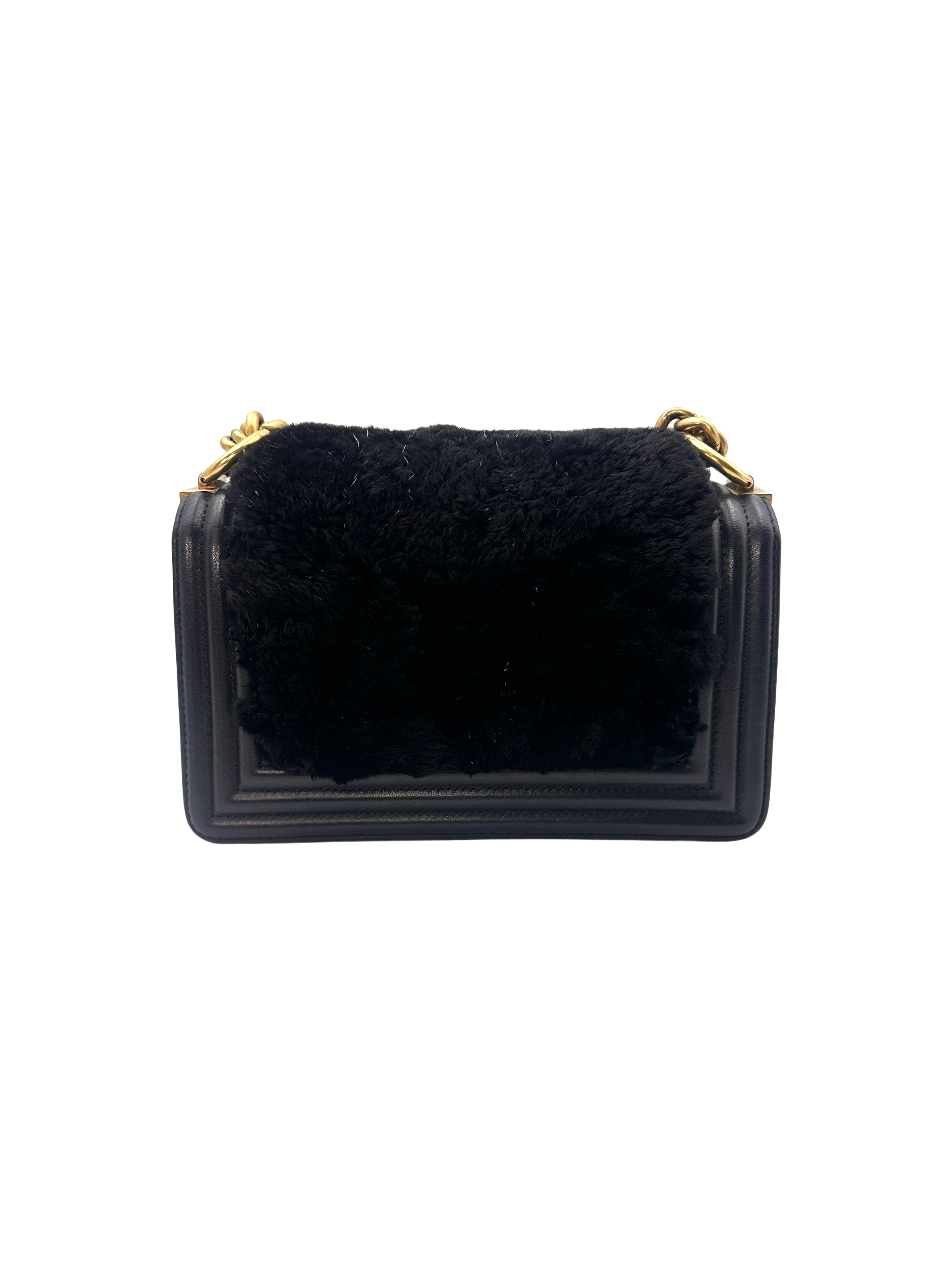 Chanel  Boy Black Fur Bag (21***33) G015