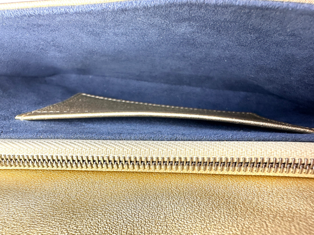 Louis Vuitton Pochette Coussin Crossbody Bag Shoulder Purse Gold G014