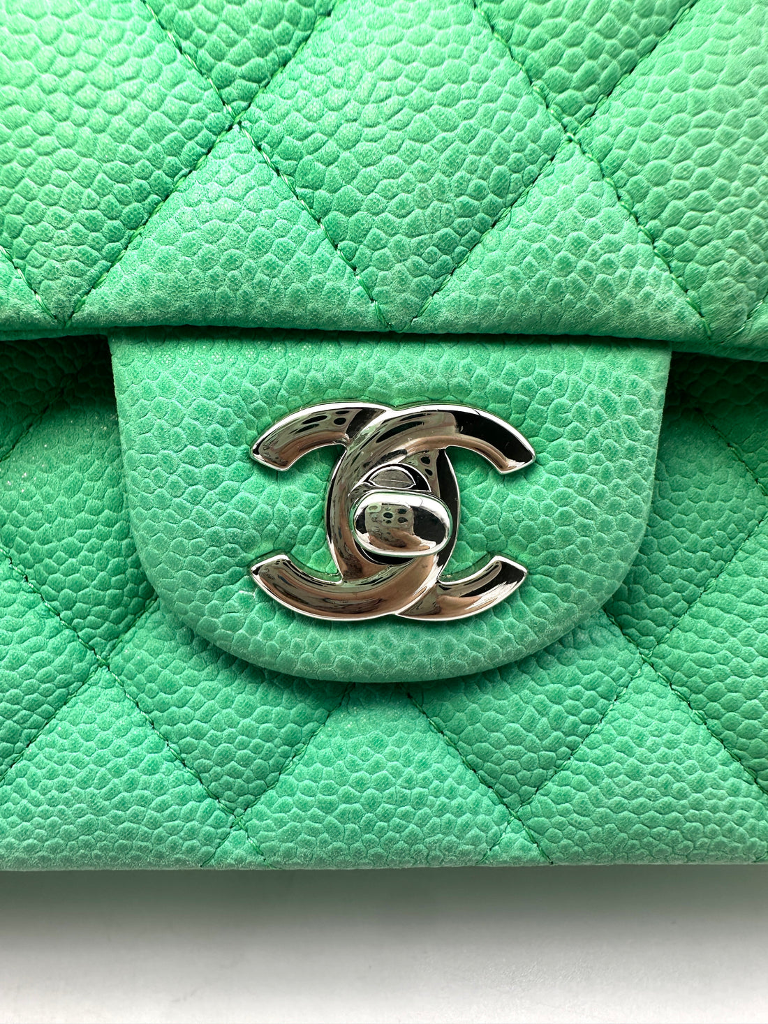 Chanel  Classic Flap Bag Green(18***07) G003
