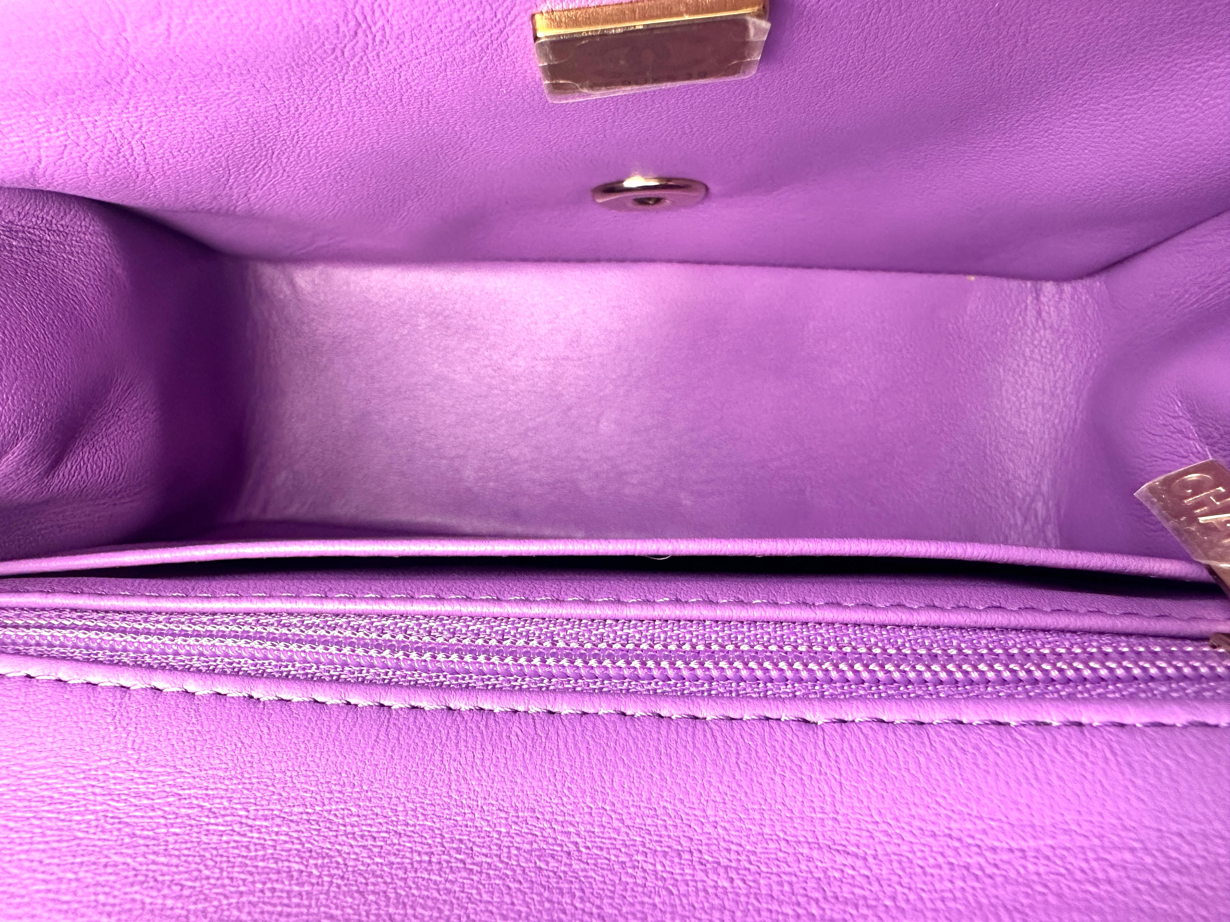 Chanel Purple Quilted Lambskin Classic Flap Bag (CE***39) G017