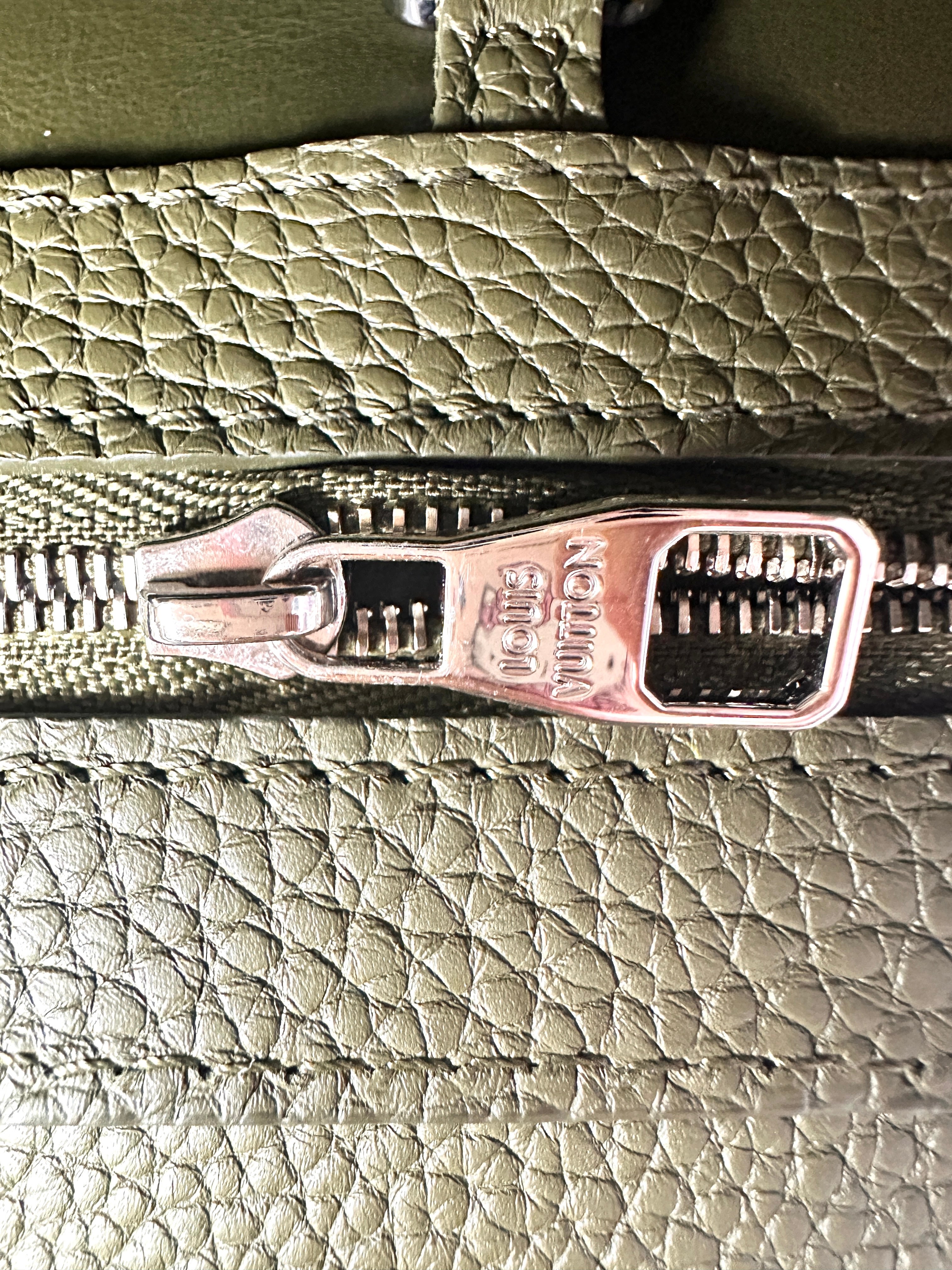 Louis Vuitton  Capucines Taurillon Olive Green MM Bag G016