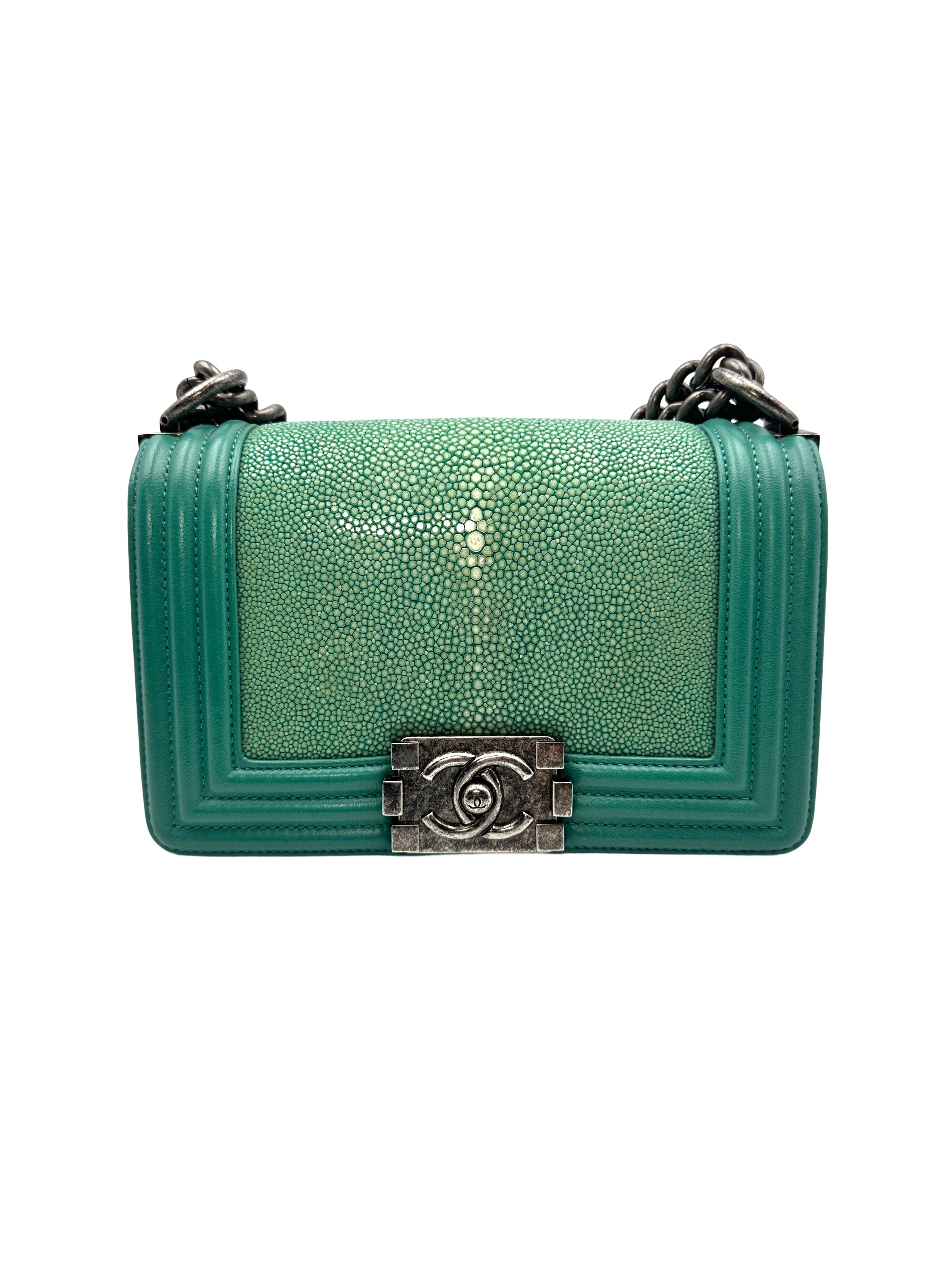 Chanel Green Stingray &Lambskin   Small Boy Flap Bag (20***85) G020