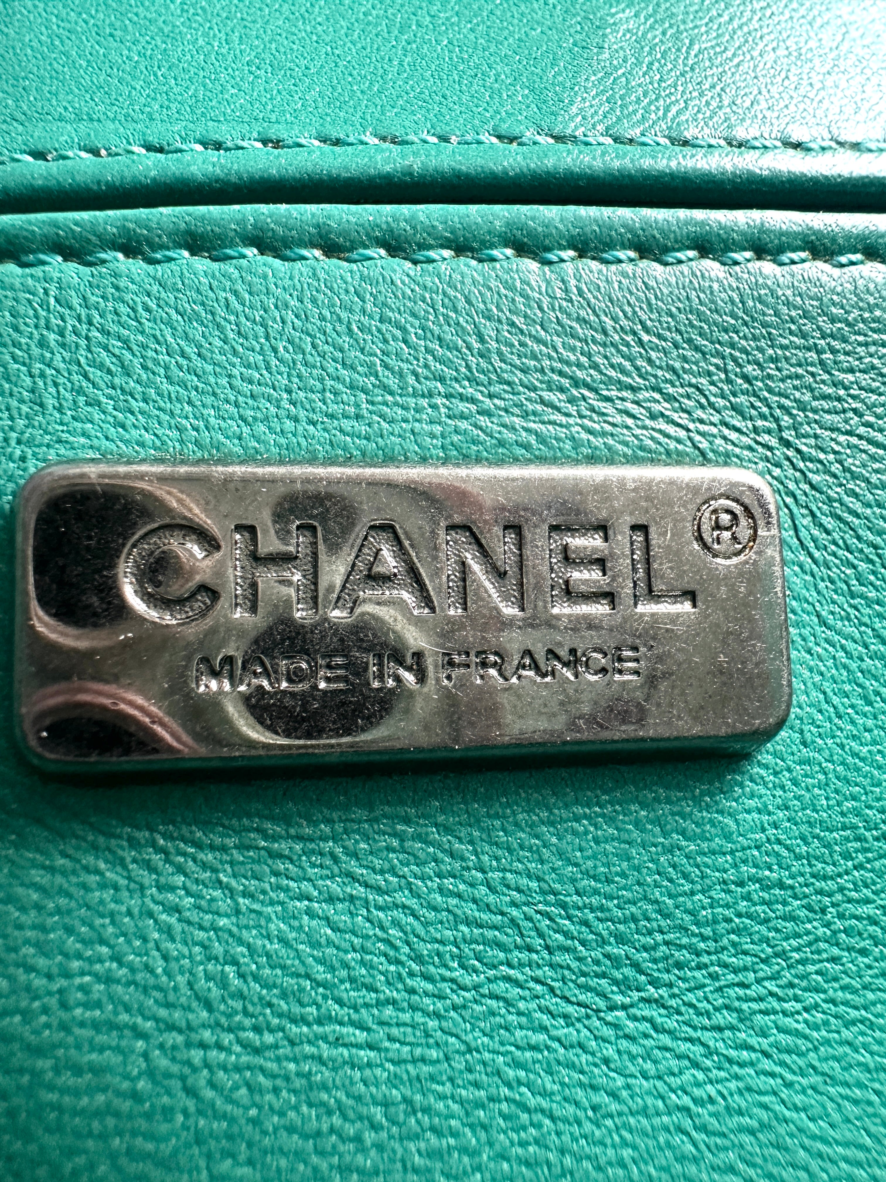Chanel Green Stingray &Lambskin   Small Boy Flap Bag (20***85) G020