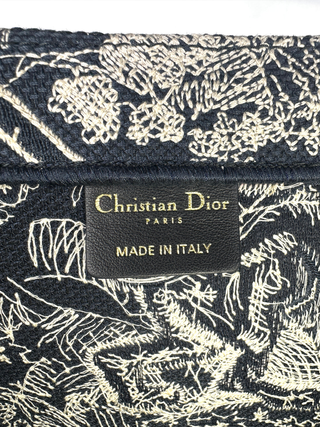 Christian Dior Blue/White Reverse Toile De Jouy Canvas Large Book Tote (with chip) DRC