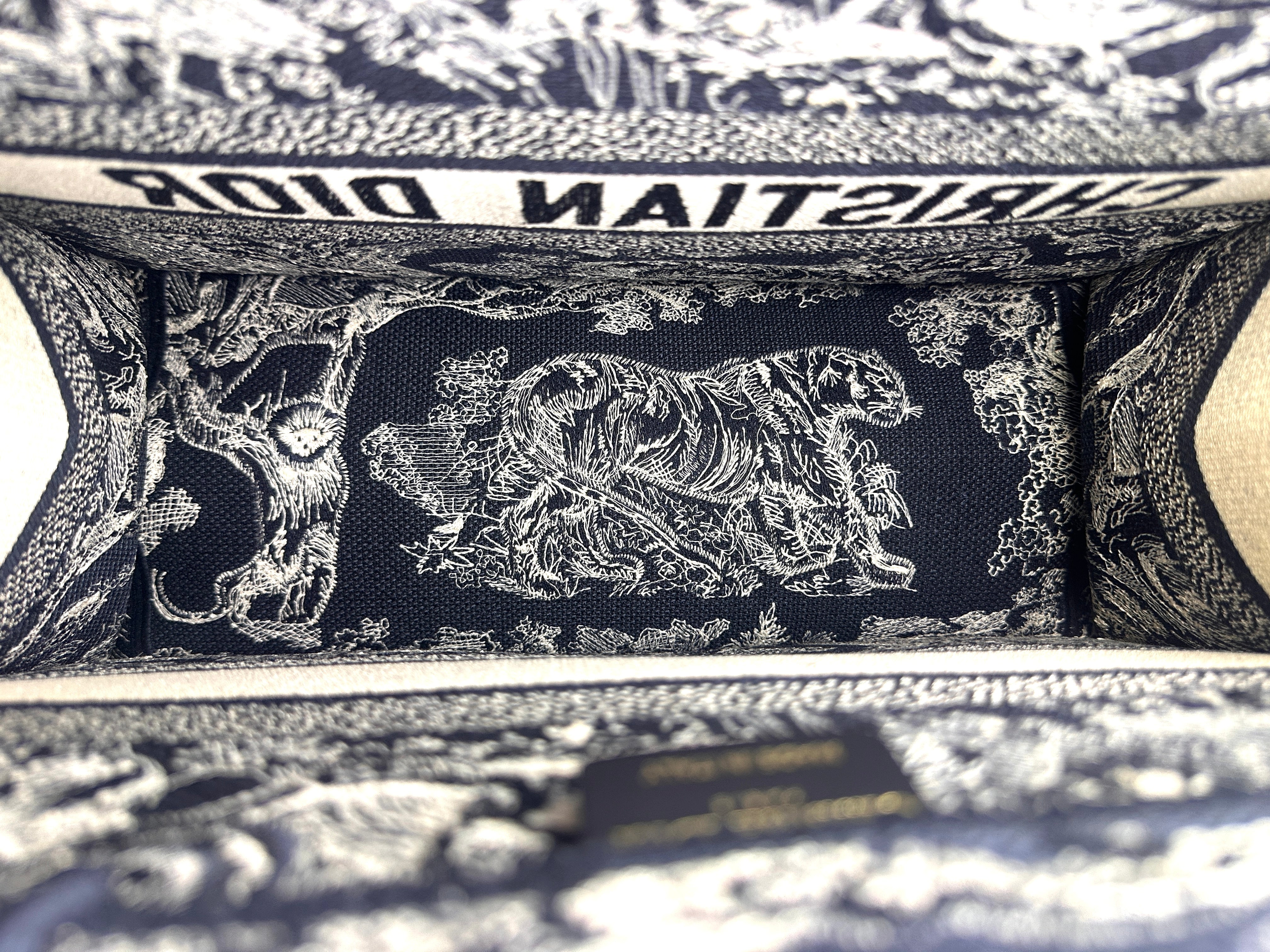 Christian Dior Toile De Jouy Canvas Embroidery Medium Tote Bag DRK