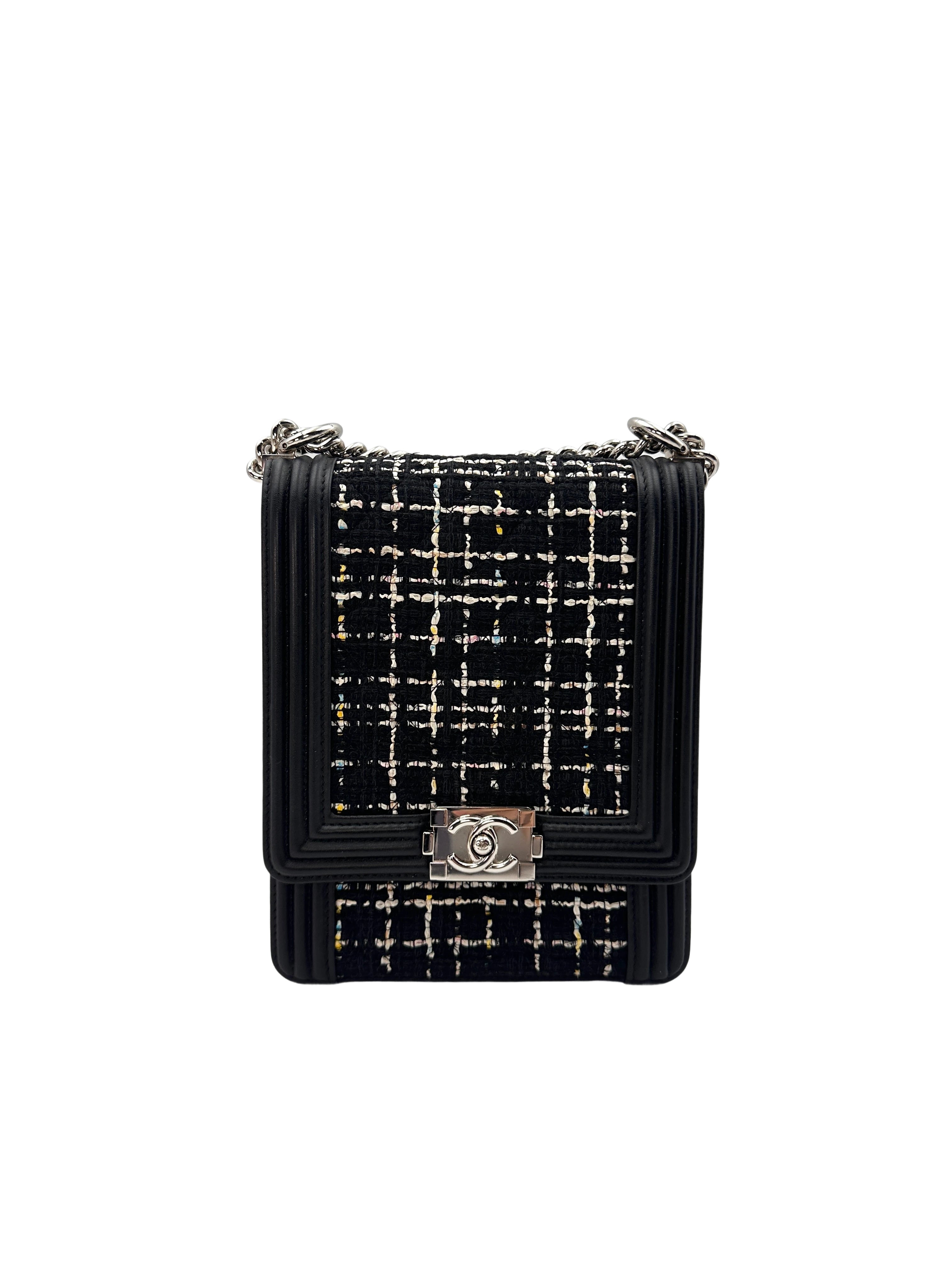 Chanel Tweed Woven Vertical Boy Flap Chain Bag (27***41) CC1050