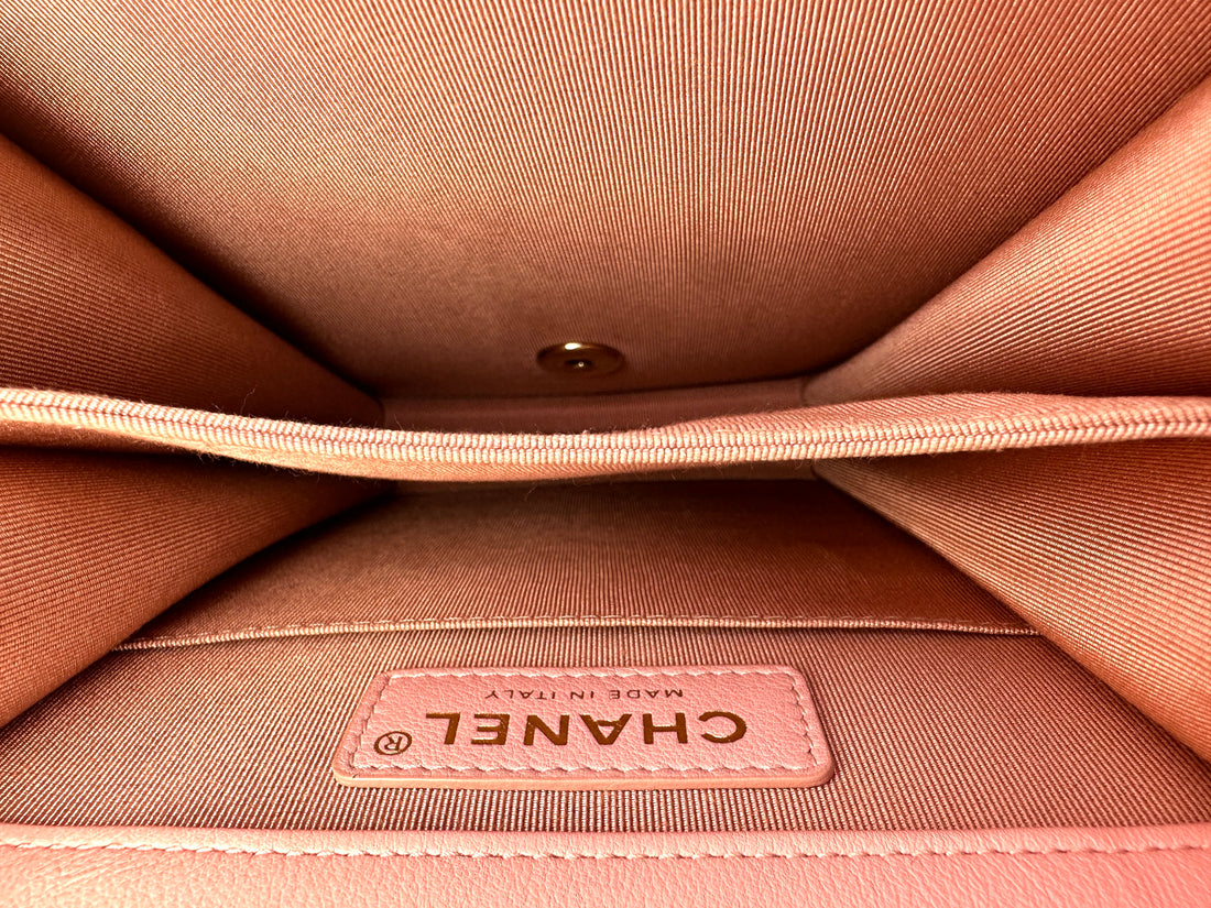 Chanel Pink Quilted Caviar Leather North South Vertical Boy Bag with Gold Buckle(27***26) CC1086