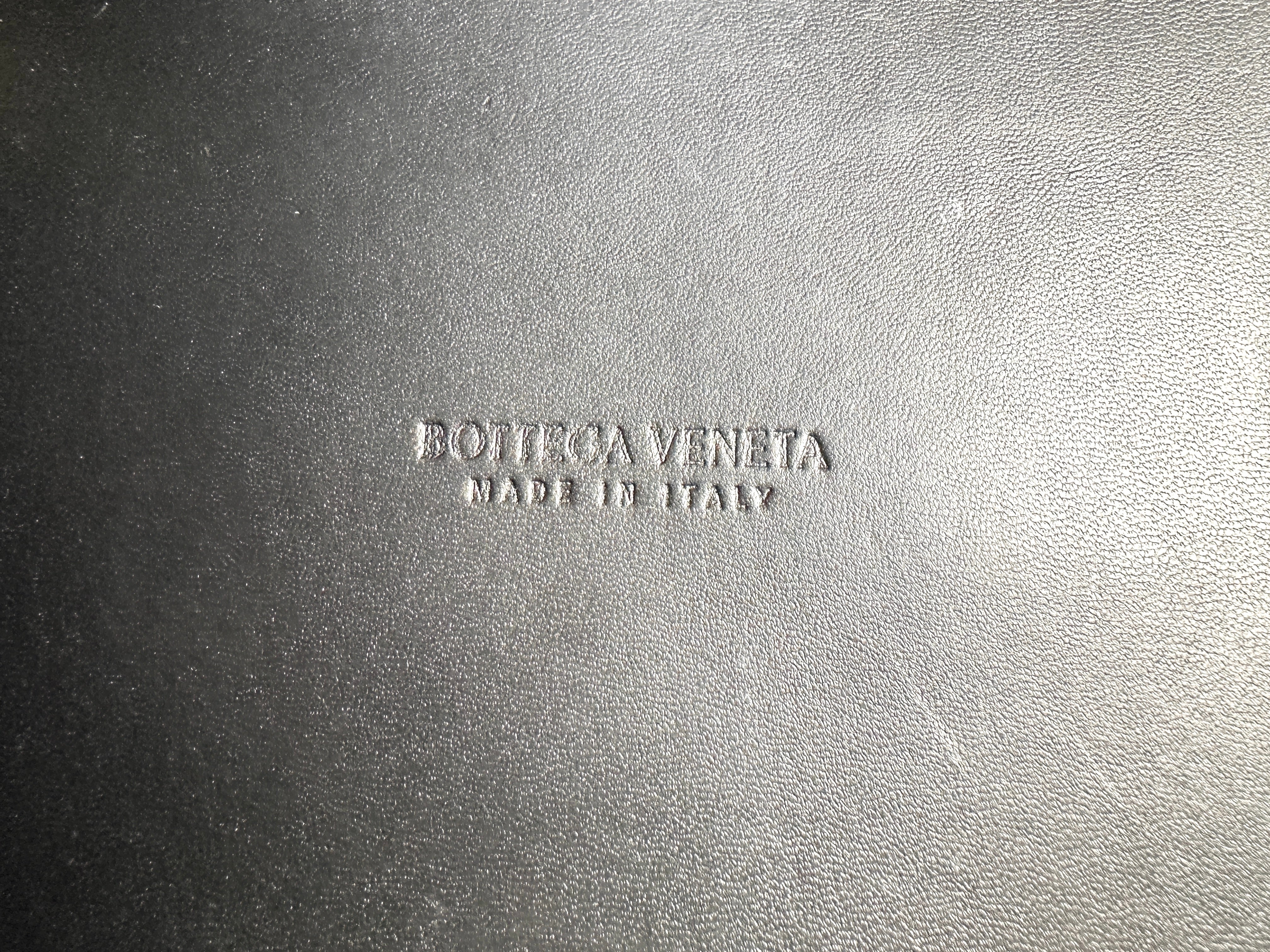 Bottega Veneta Cassette Bowling Mini Size Shoulder Bag Woven Leather Black BV87