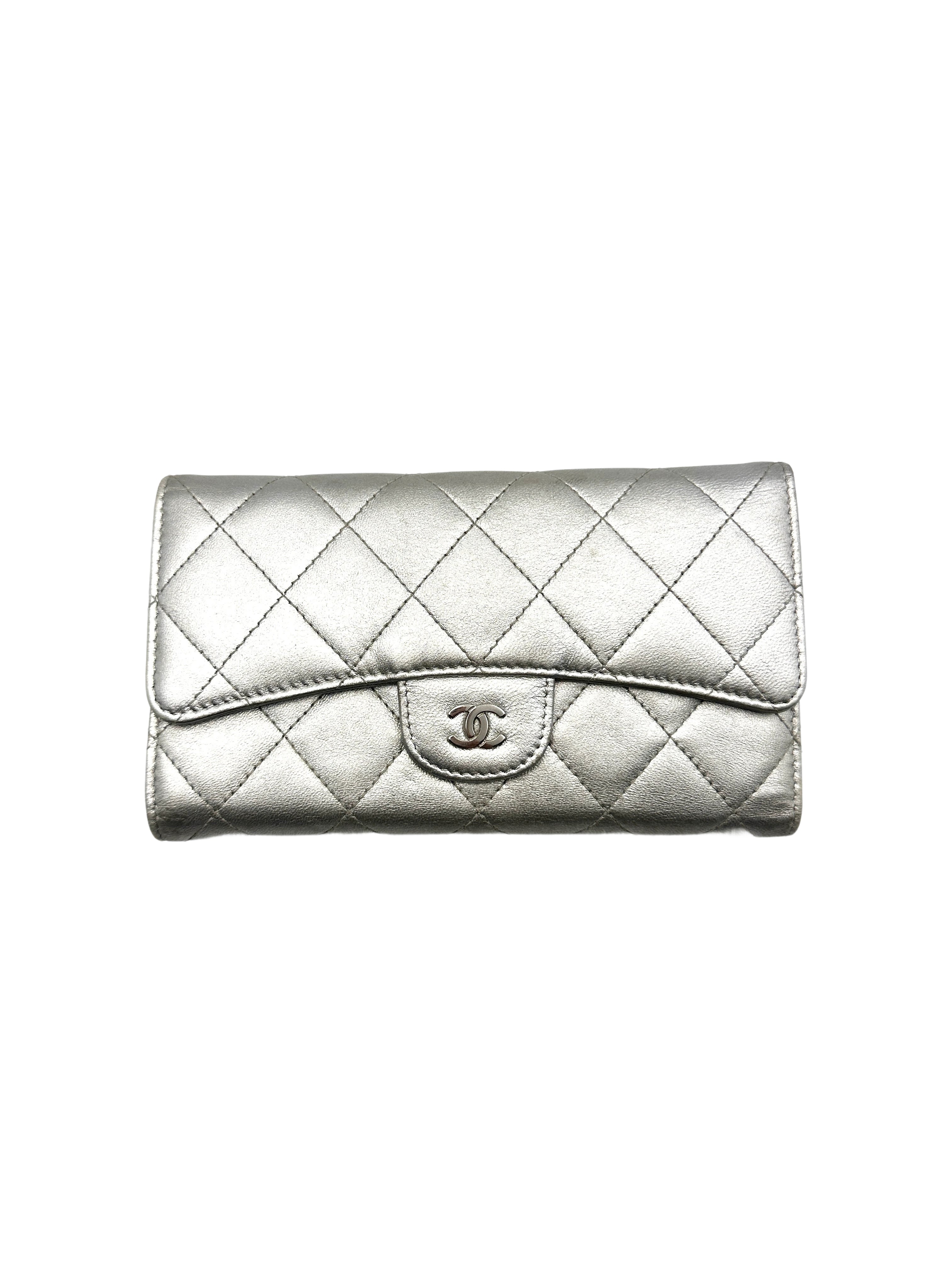 Chanel Quilted Leather Classic Long Flap Wallet(18***38) CC1097