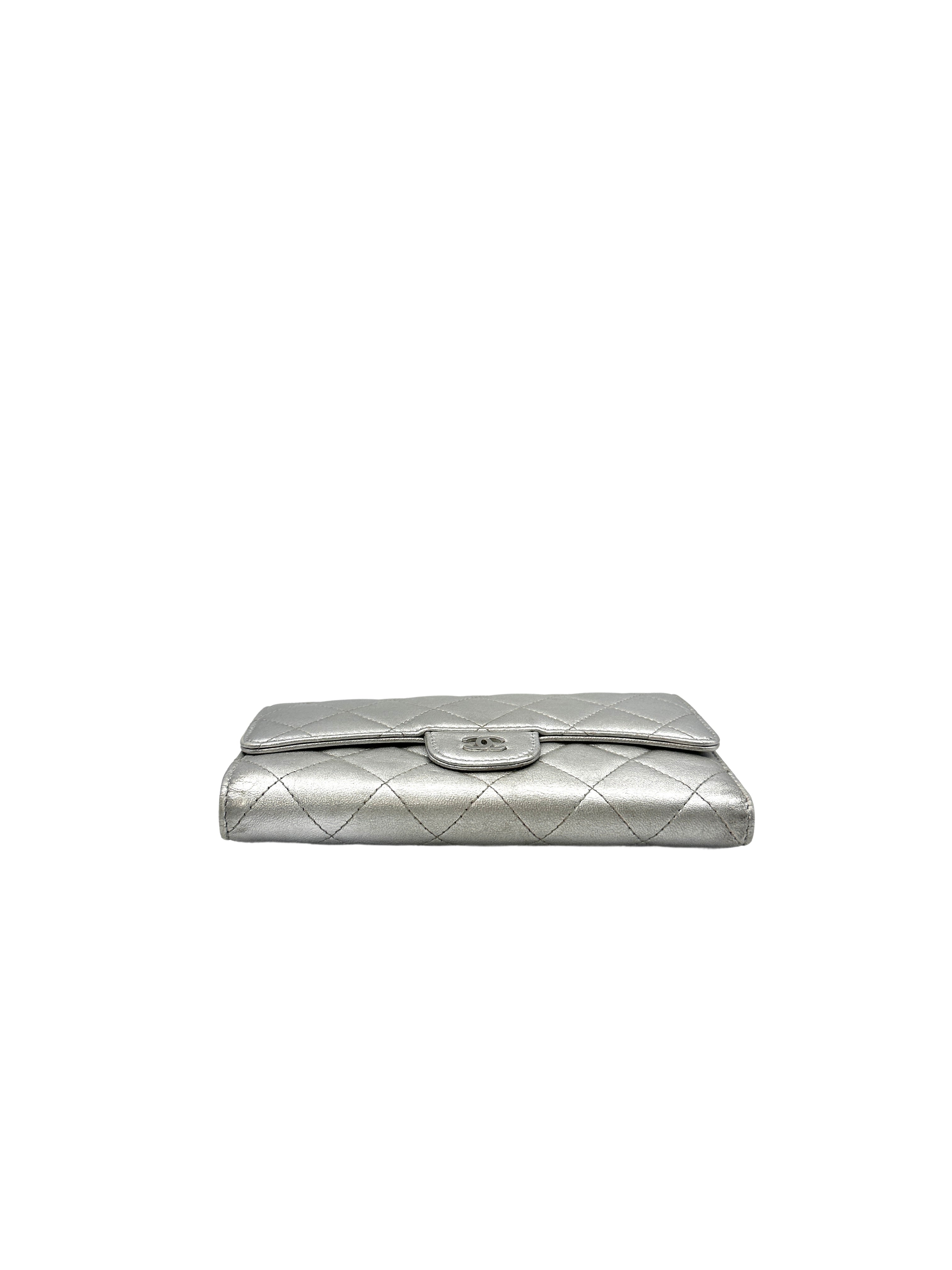 Chanel Quilted Leather Classic Long Flap Wallet(18***38) CC1097