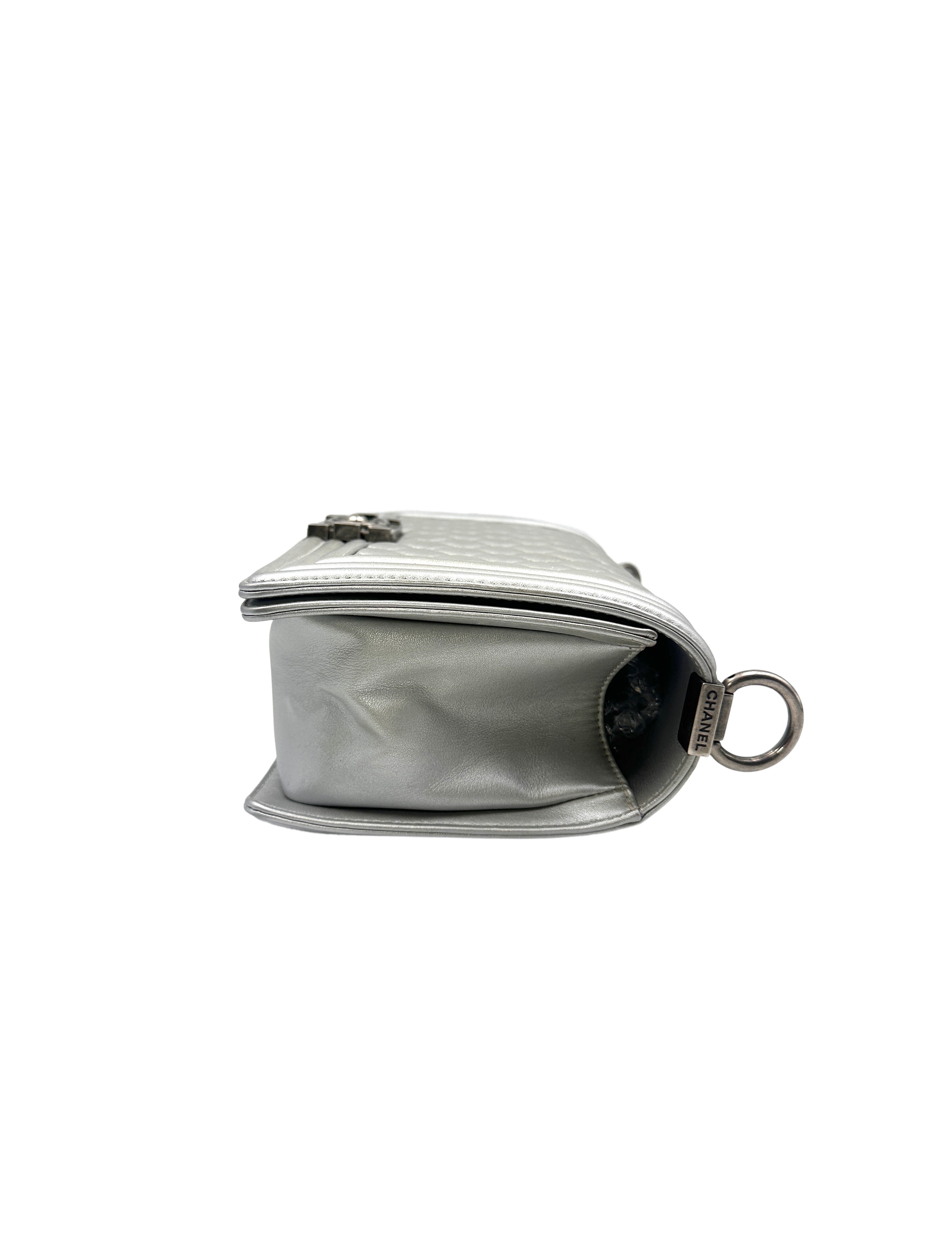 Chanel Metallic Quilled Leather Medium Boy Flap Bag(20***50) CC1093