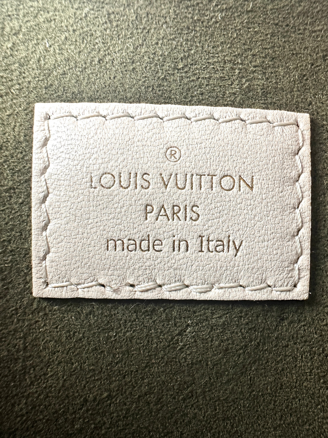 Louis Vuitton Coussin PM Cream Monogram Lambskin Small Size Bag LV1583