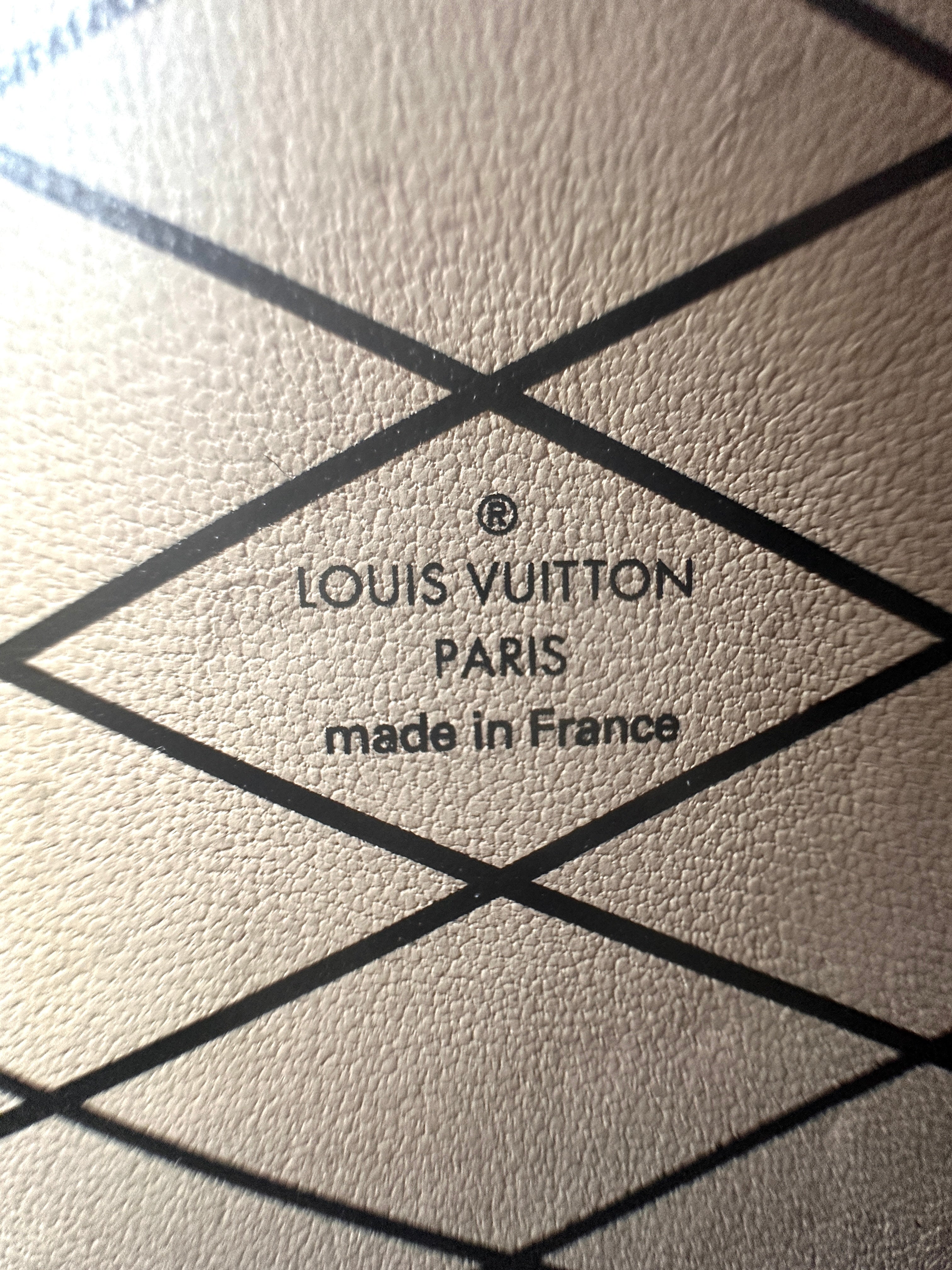 Louis Vuitton Black Epi Leather Trunk Clutch Petite Malle Bag LV1595