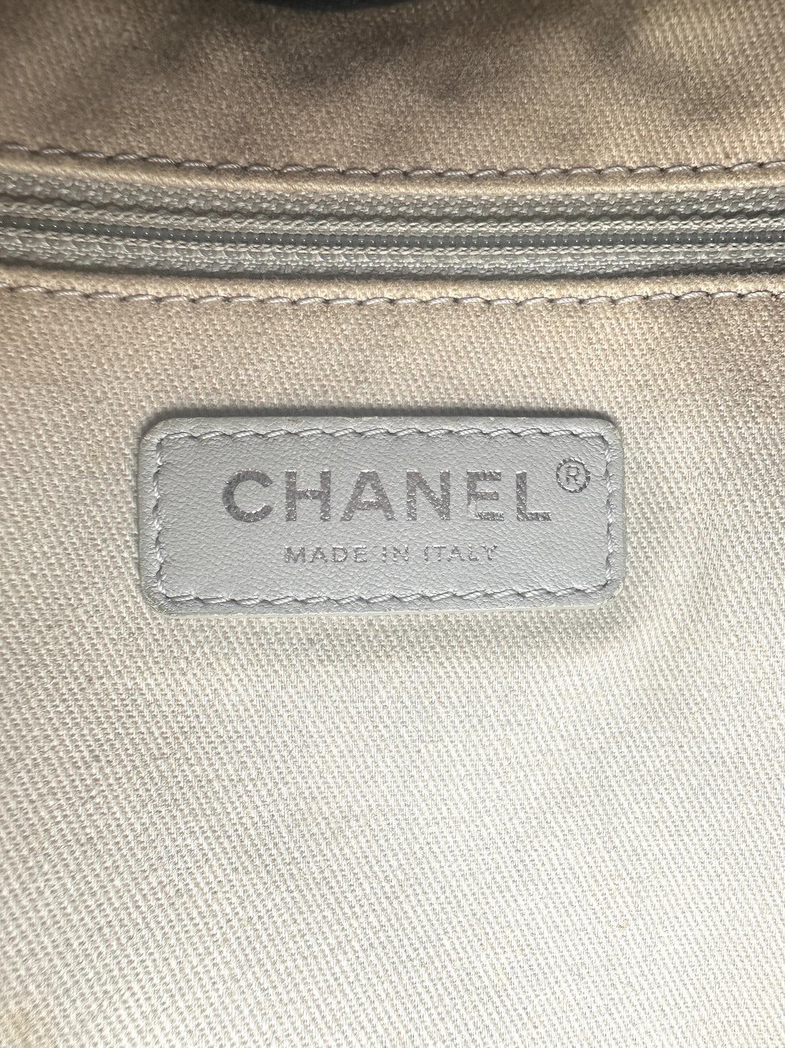Chanel Deauville Black Medium Size Tote Bag(26***90) CC1109