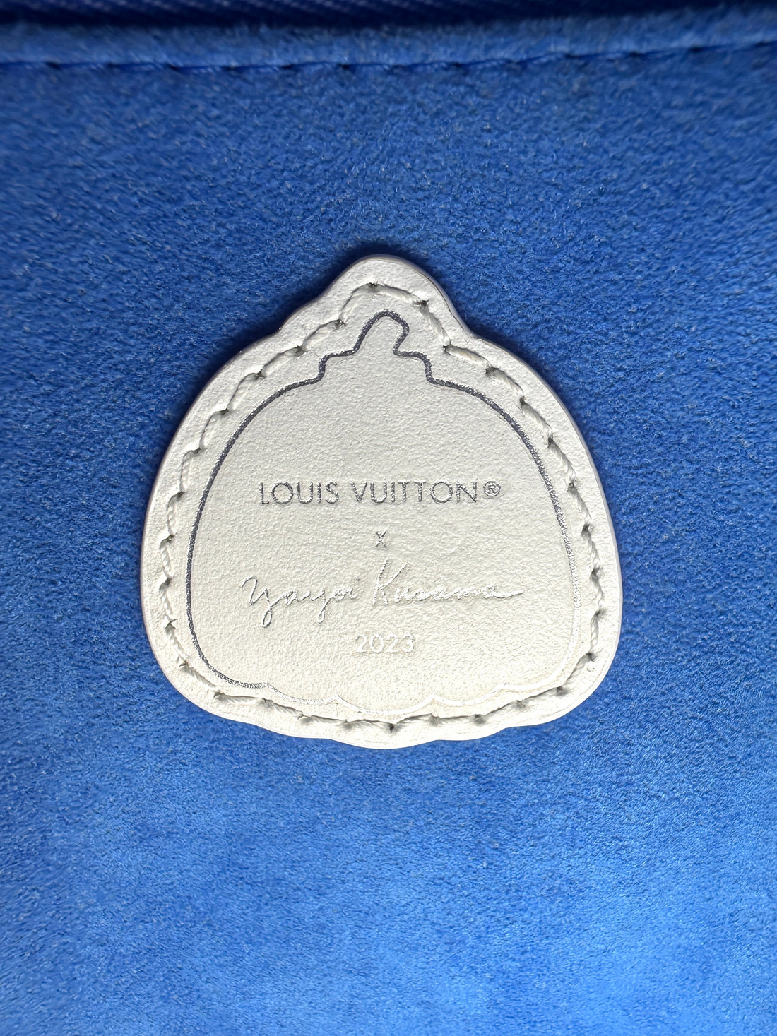 Louis Vuitton Yayoi Kusama Empreinte Monogram Giant OnTheGo PM Tote Bag Blue & White LV1599