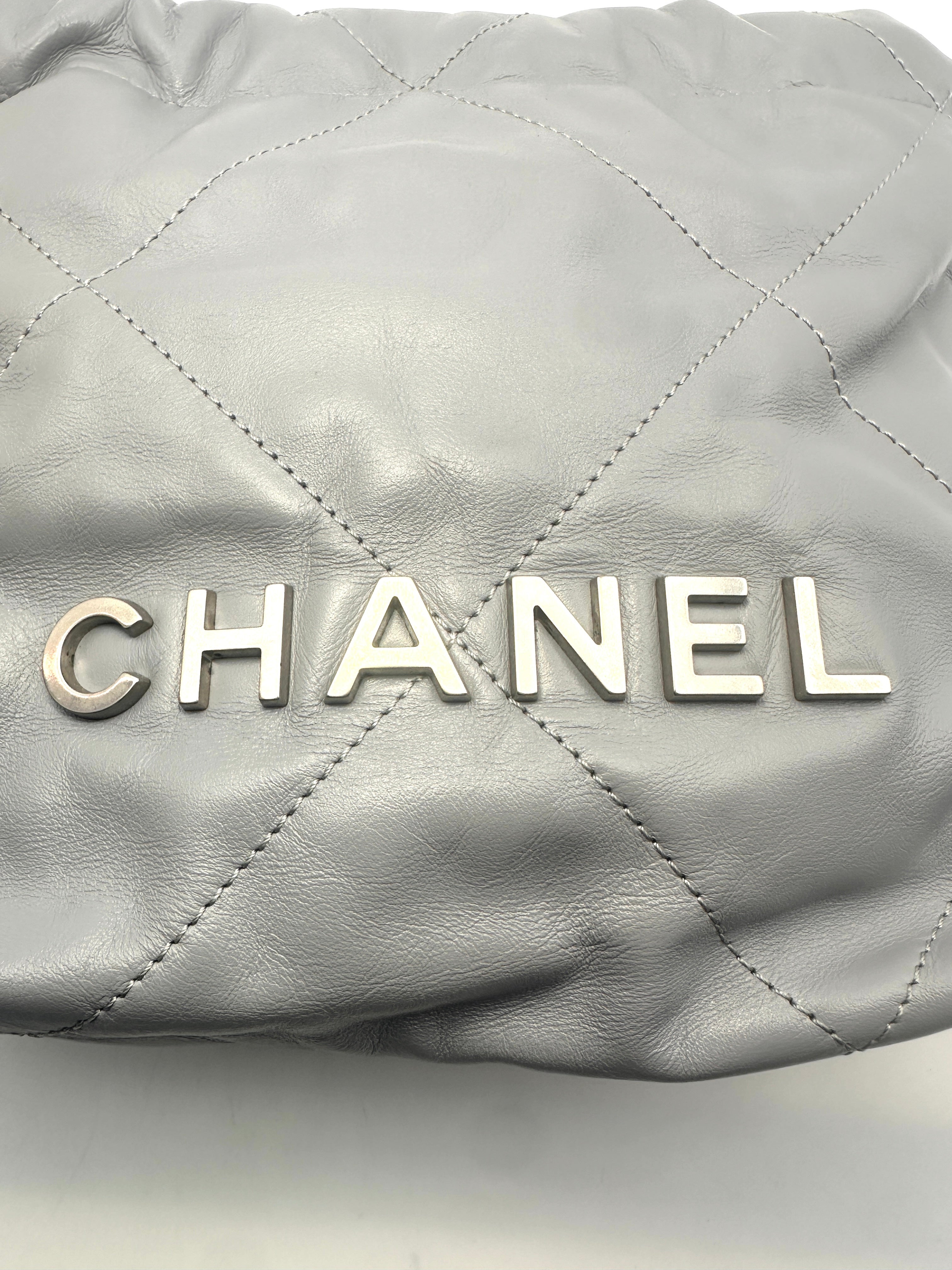 Chanel Grey Quilted Leather Mini 22 Chic Trash Bag (U6***A4) CC1115