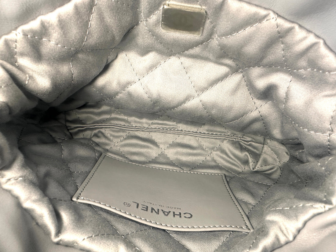 Chanel Grey Quilted Leather Mini 22 Chic Trash Bag (U6***A4) CC1115