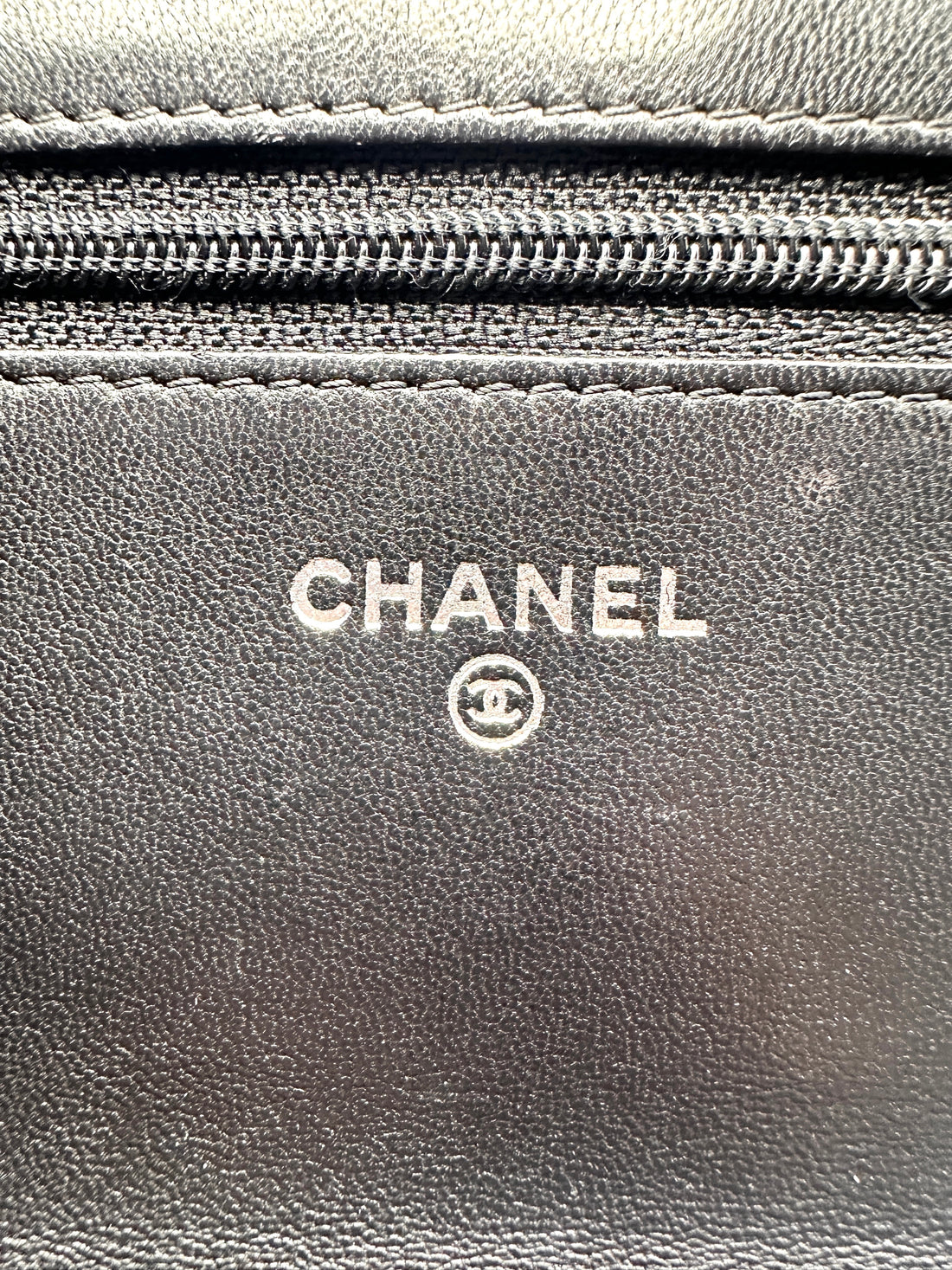 Chanel Boy Wallet on Chain Black Quilted Leather Shoulder Bag with Gold Buckle (18***28) CC1114
