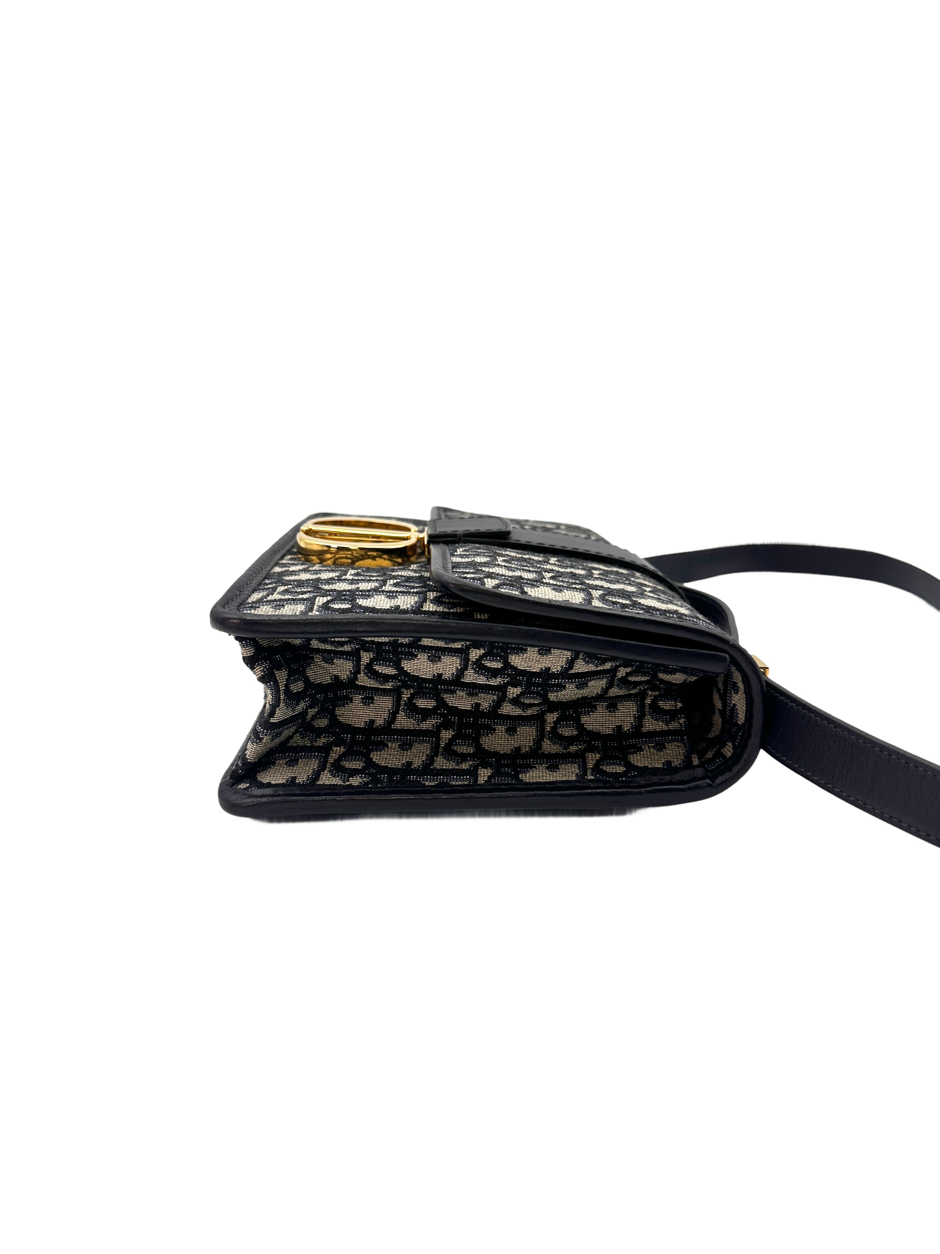 Christian Dior Blue Oblique Jacquard 3D Montaigne Medium Shoulder Bag DR370