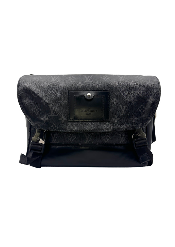 Louis Vuitton Monogram Eclipse Messenger Voyage PM Bag LV1670