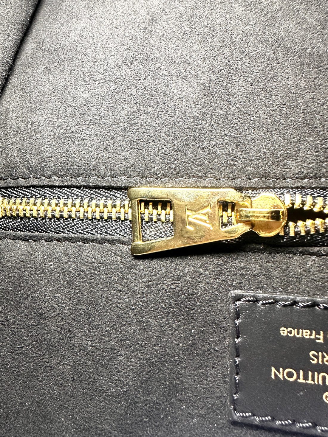 Louis Vuitton Monogram Fold Tote PM Bag LV1667