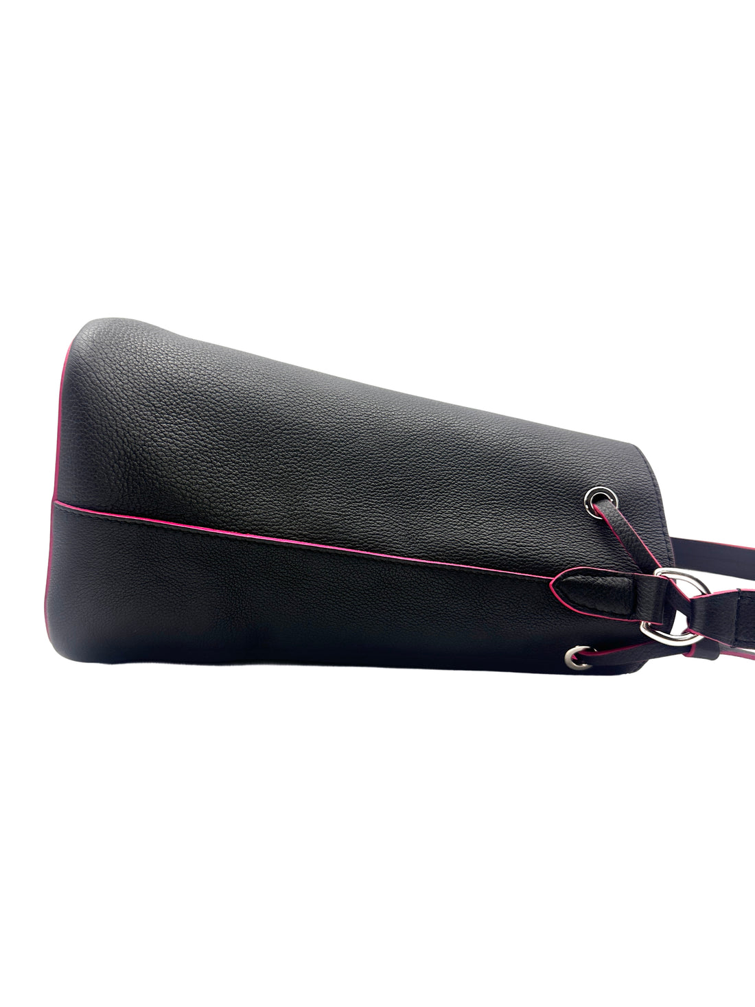 Louis Vuitton Black Taurillon Lockme Bucket Bag LV1672
