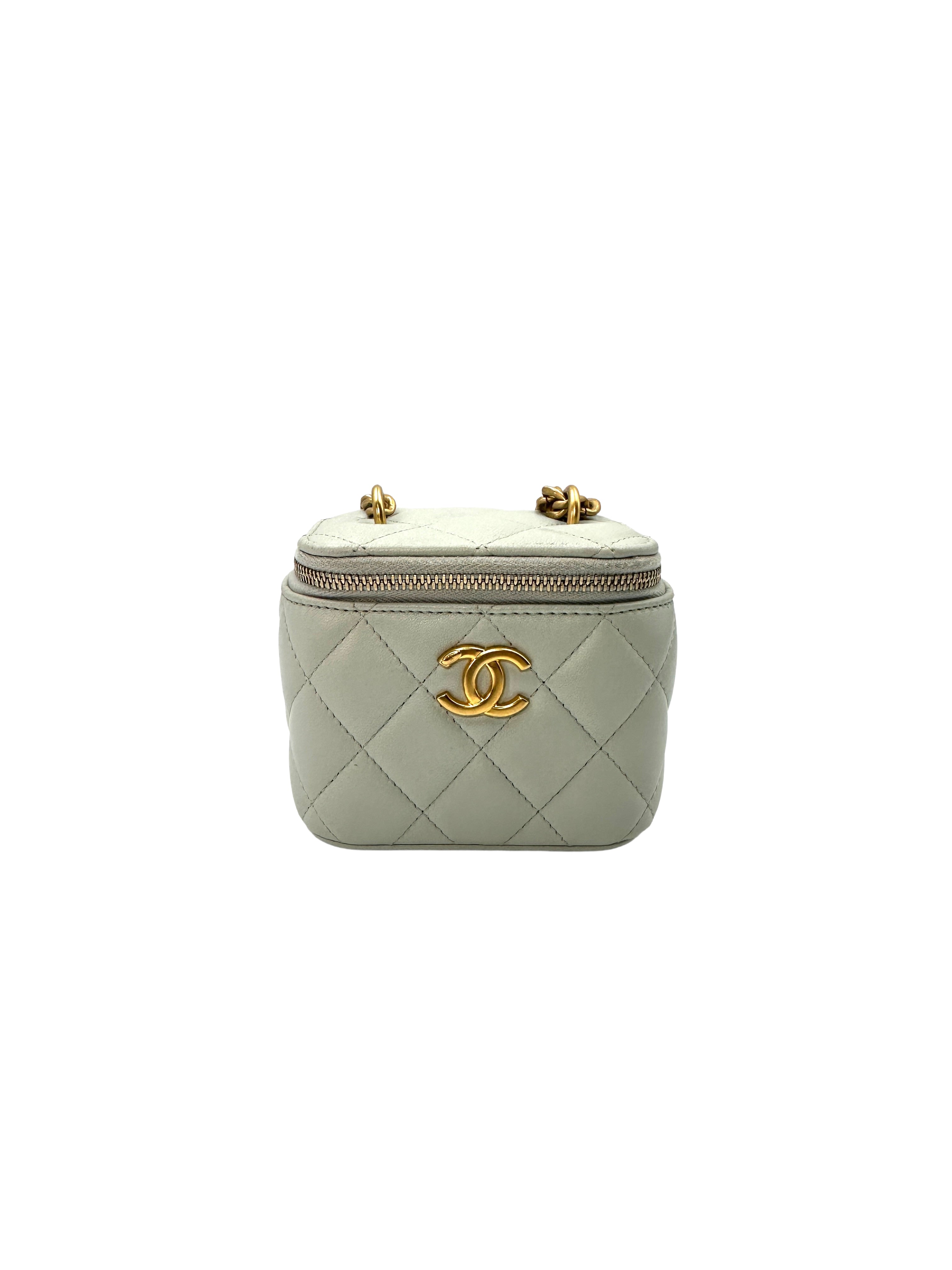 Chanel Mini Vanity Case with Chain Bag (X7***N7) CC1129