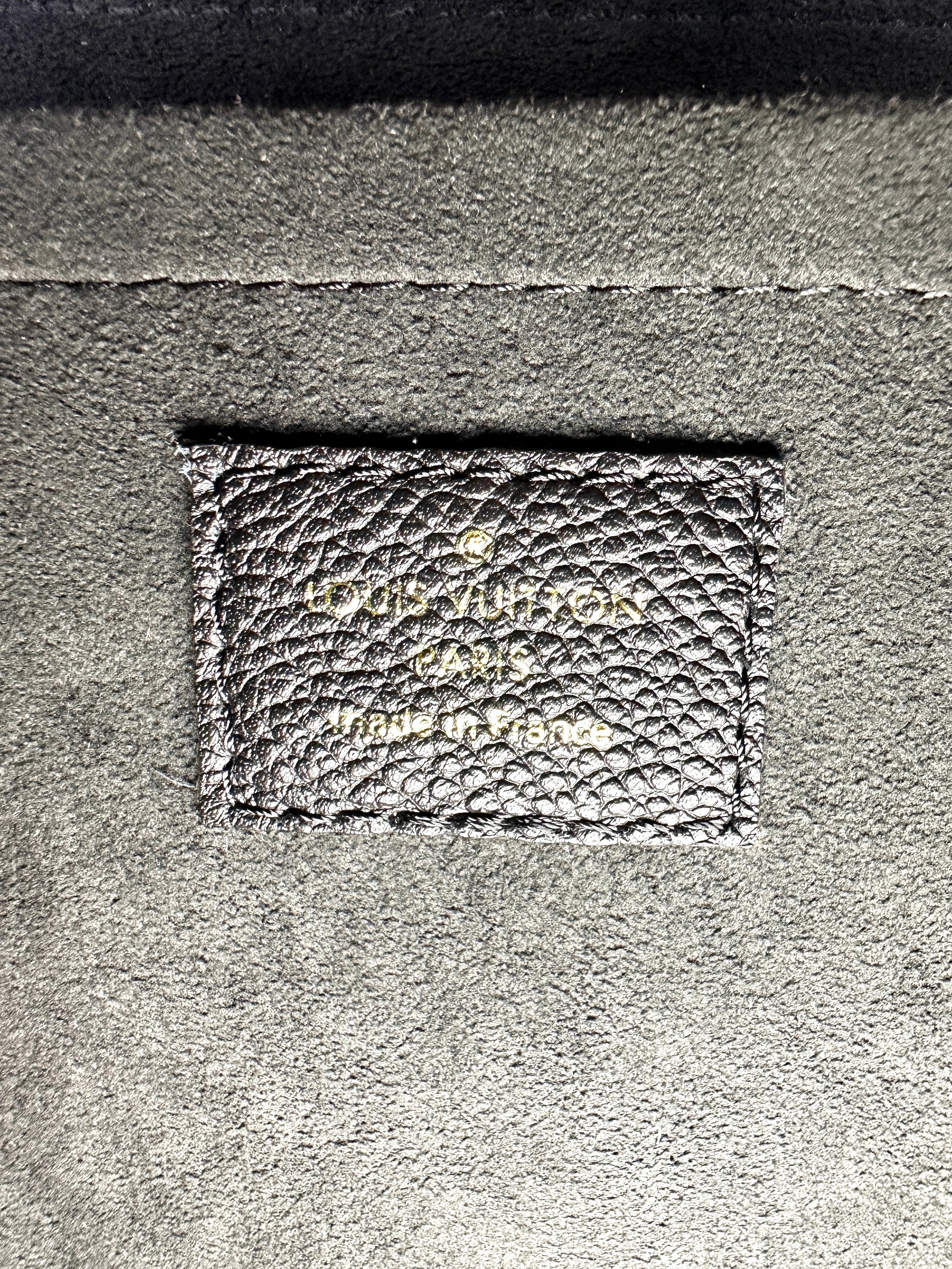 Louis Vuitton Black Monogram Empreinte Saint Sulpice Chain Bag LV1679