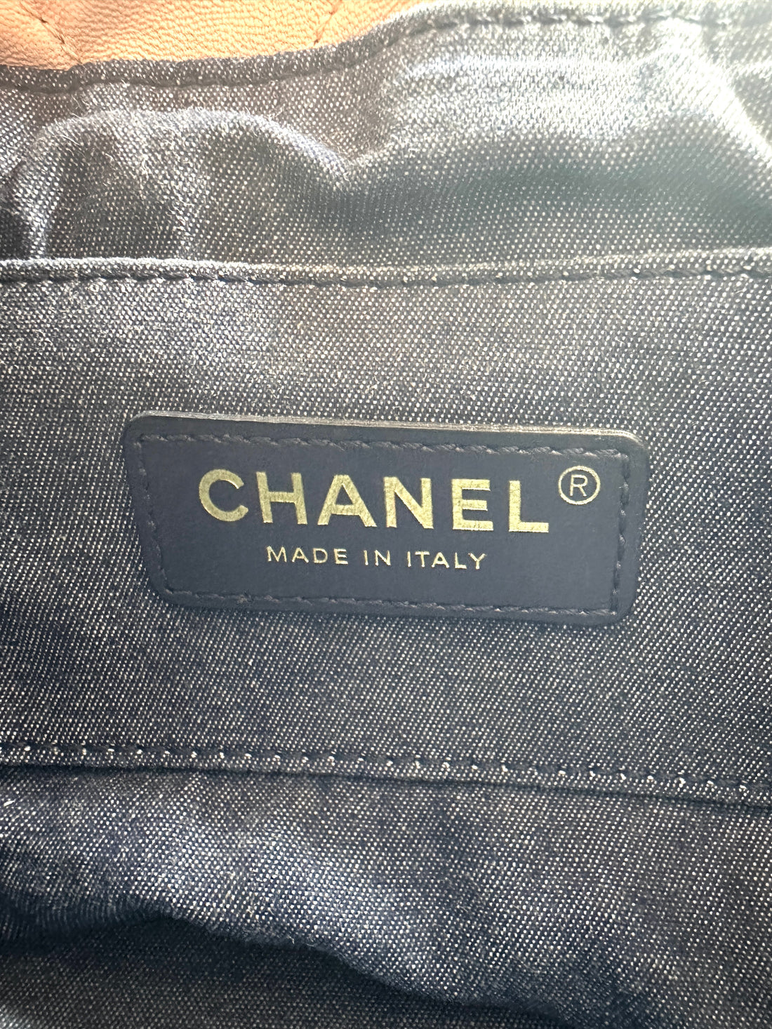 Chanel Pink Quilted Lambskin Bucket Bag With Resin Bi-Color Chain(L5***C9) CC1147