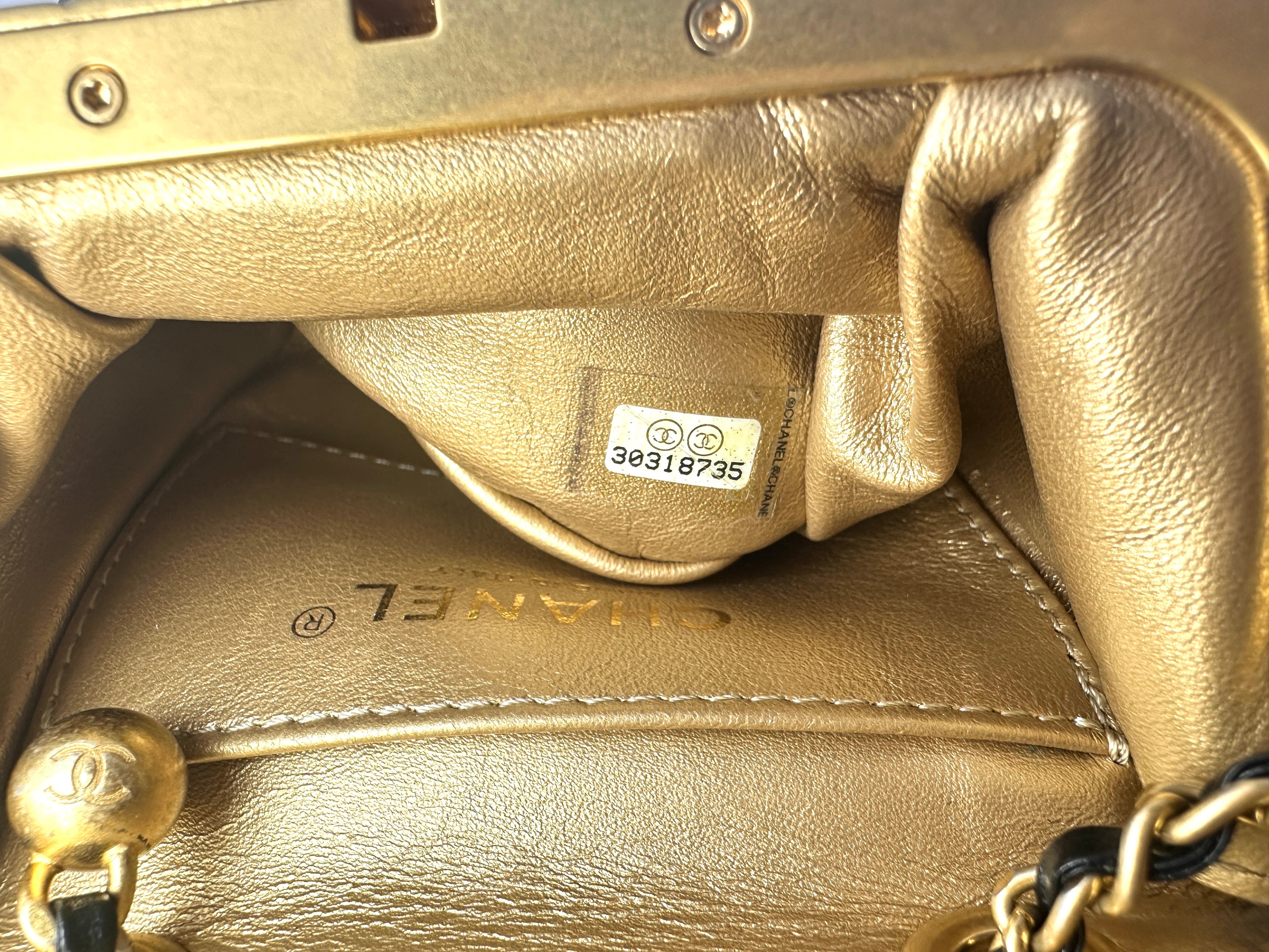 Chanel Black Quilted Leather WIth Kiss Lock My Crush Chain Shoulder Bag(30***35) CC1143