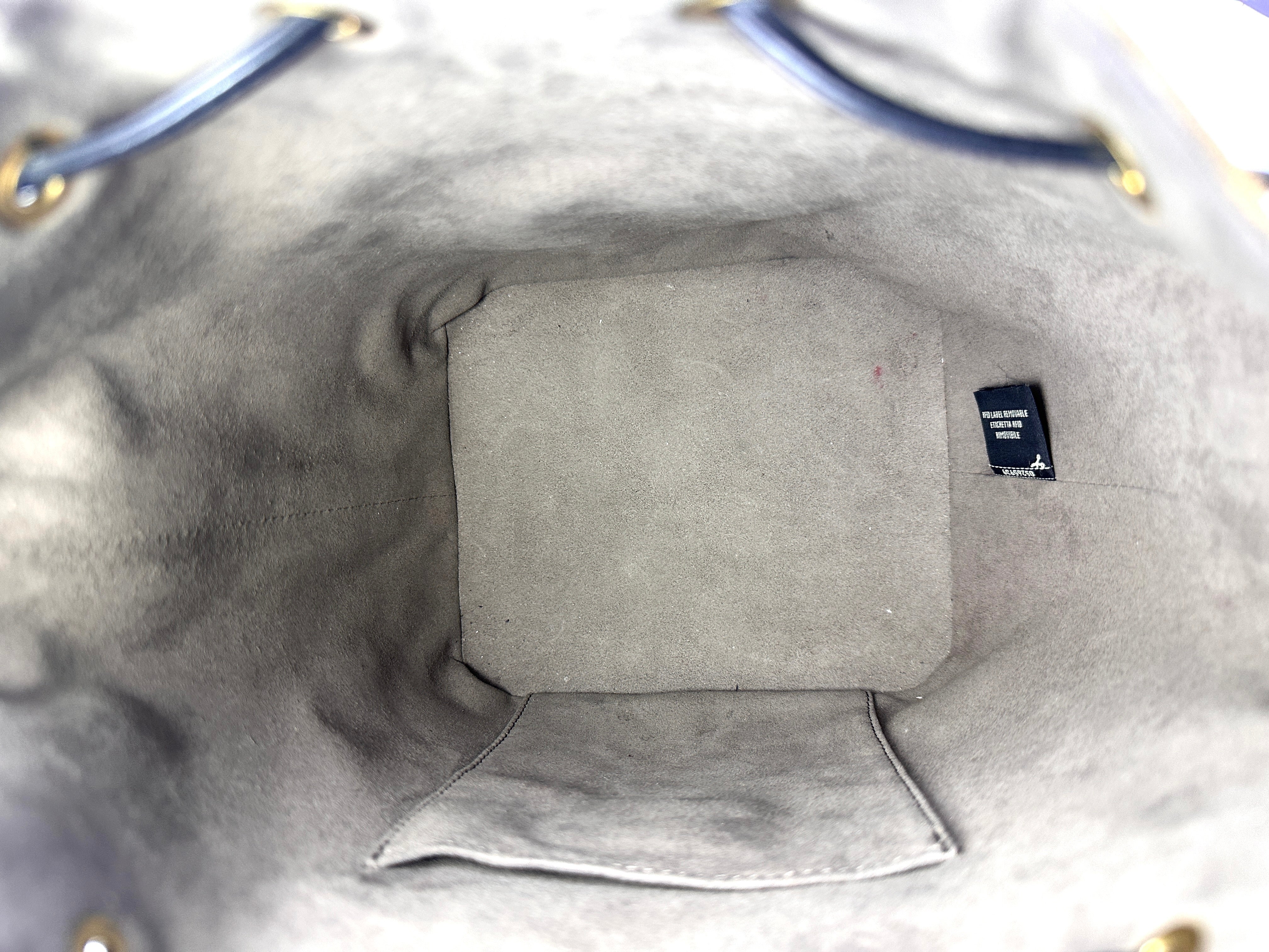 Fendi Mon Tresor FF Logo Bucket Bag FF80-1