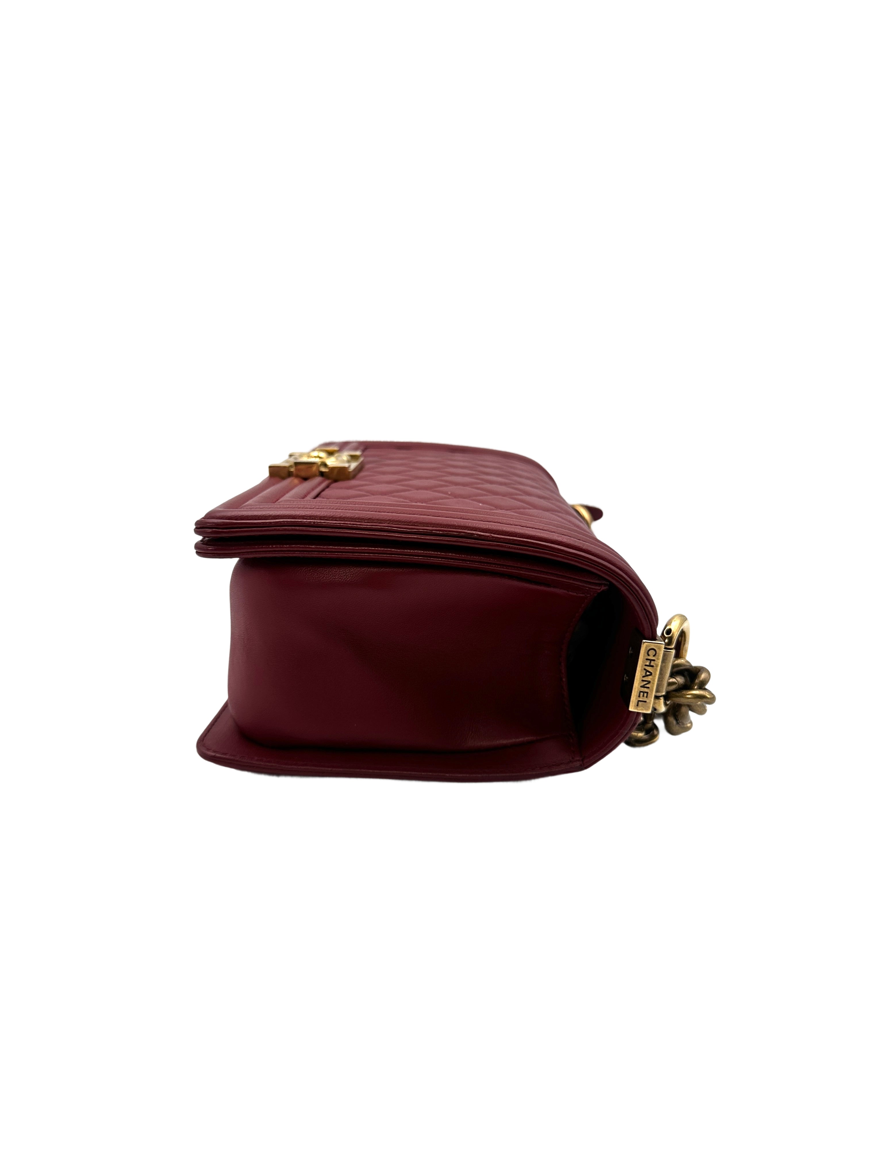 Chanel LeBoy Red Quilted Leather Crossbody Bag with Gold Buckle(19***32) CC1140