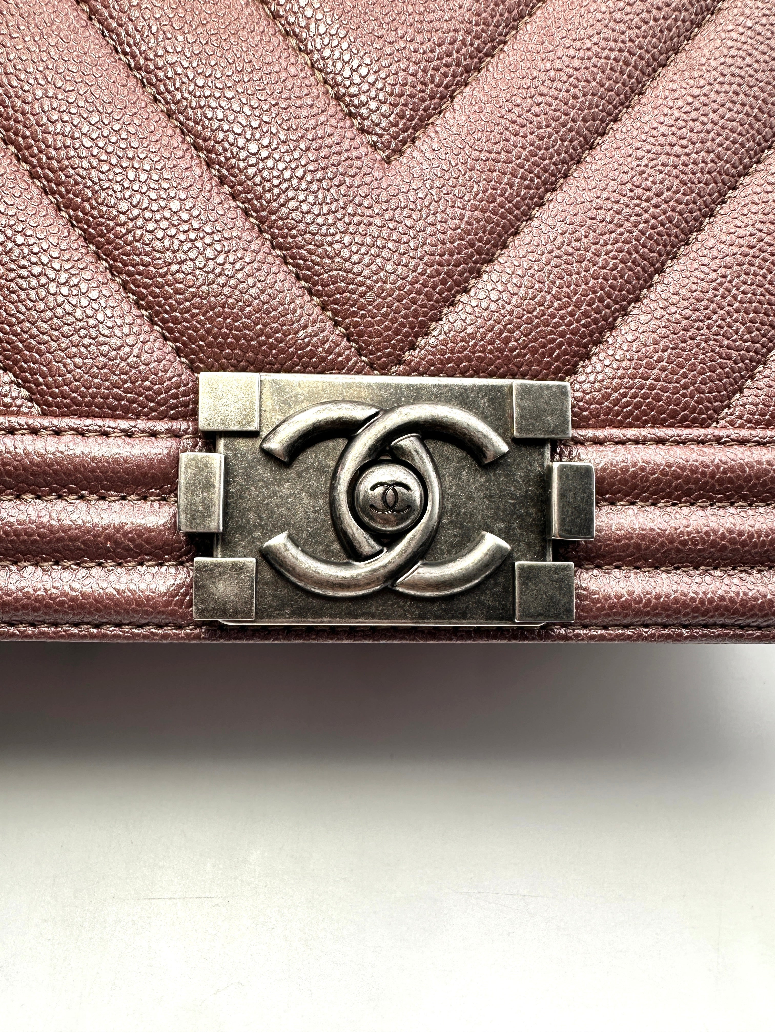 Chanel LeBoy Dark Pink Chevron Quilted Leather Crossbody Bag(26***31) CC1139