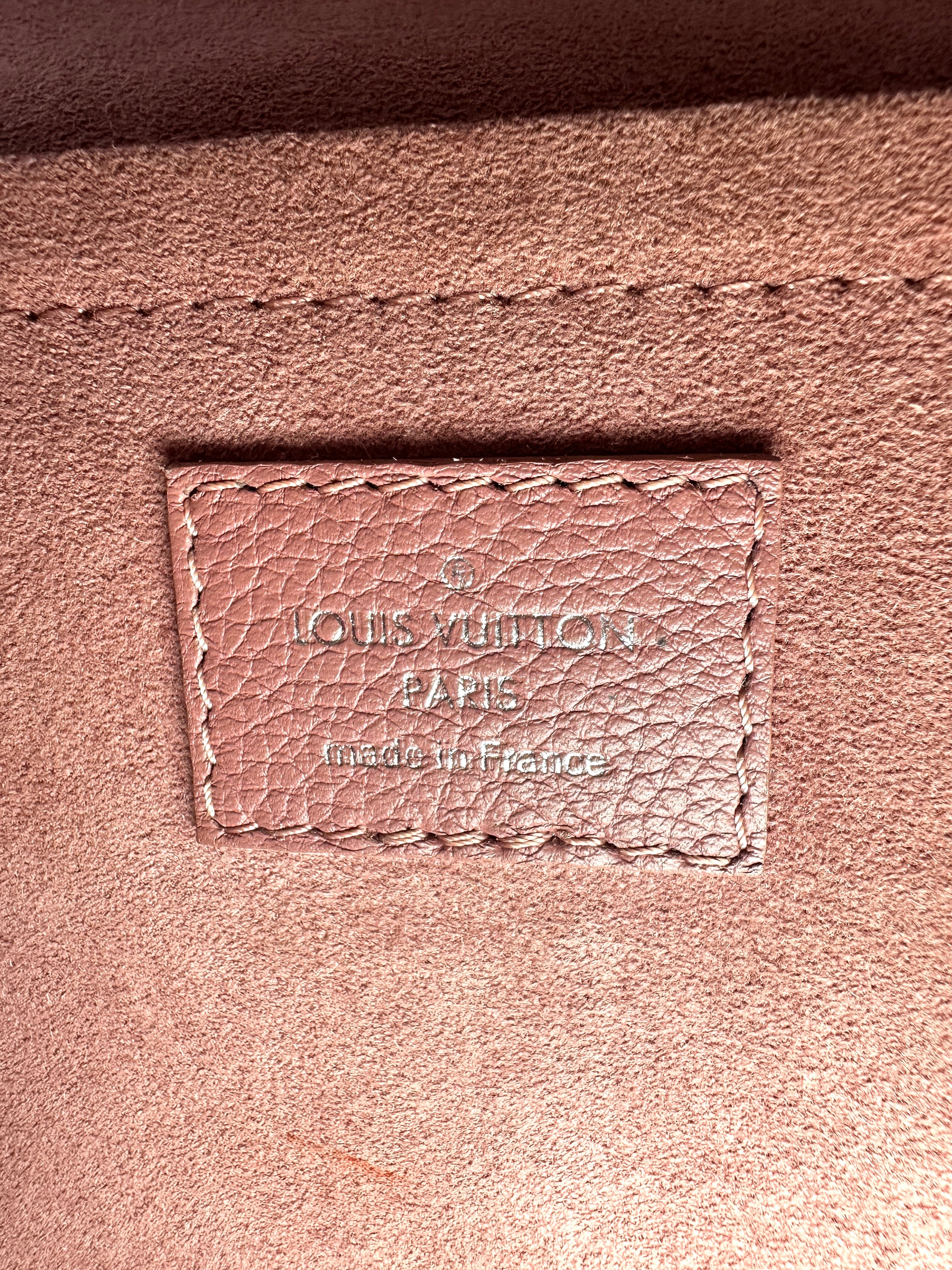 Louis Vuitton Pink Mylockme BB Leather Shoulder Crossbody Bag LV1723