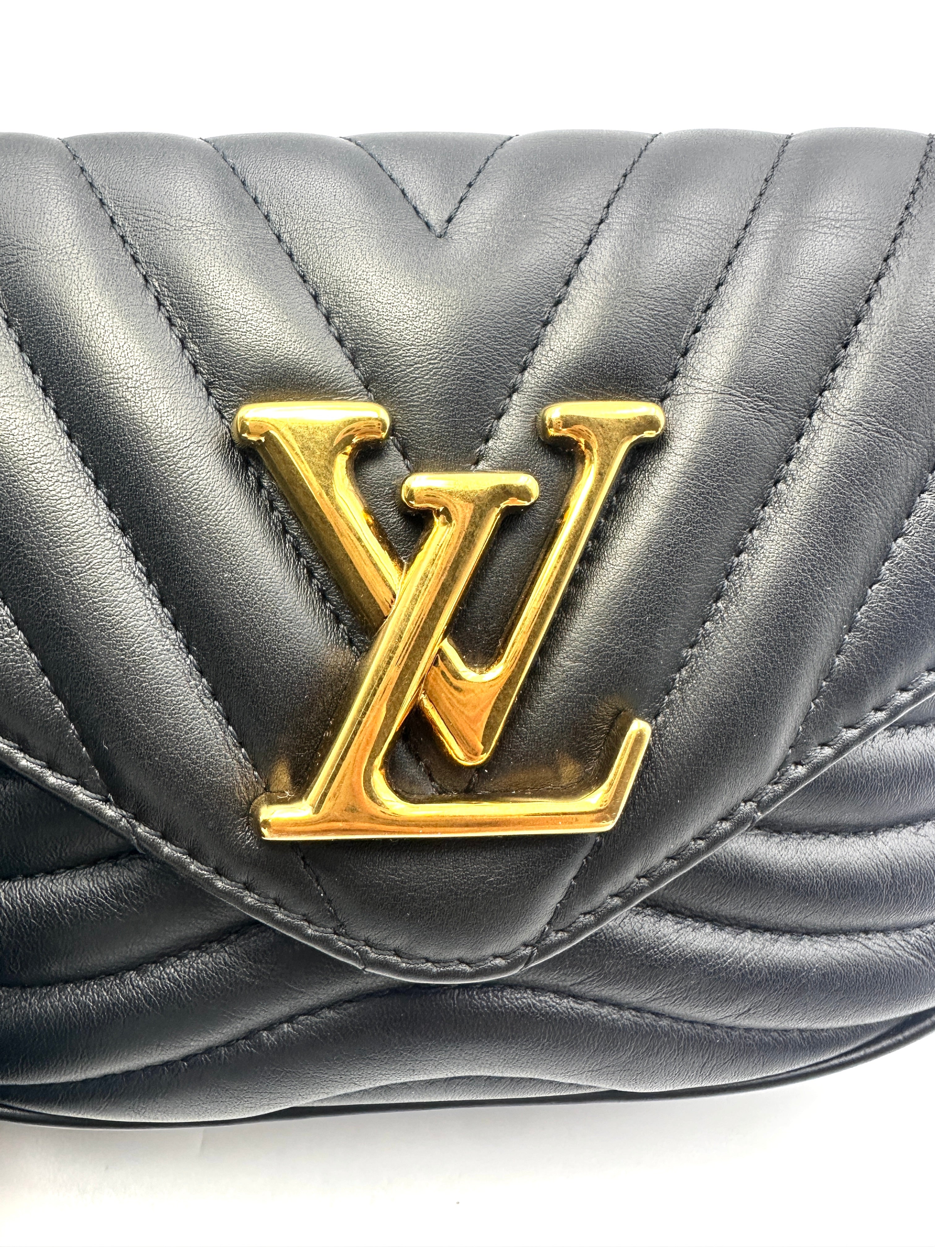 Louis Vuitton Black New Wave Multi Pochette Quilted Leather Crossbody Bag LV1724