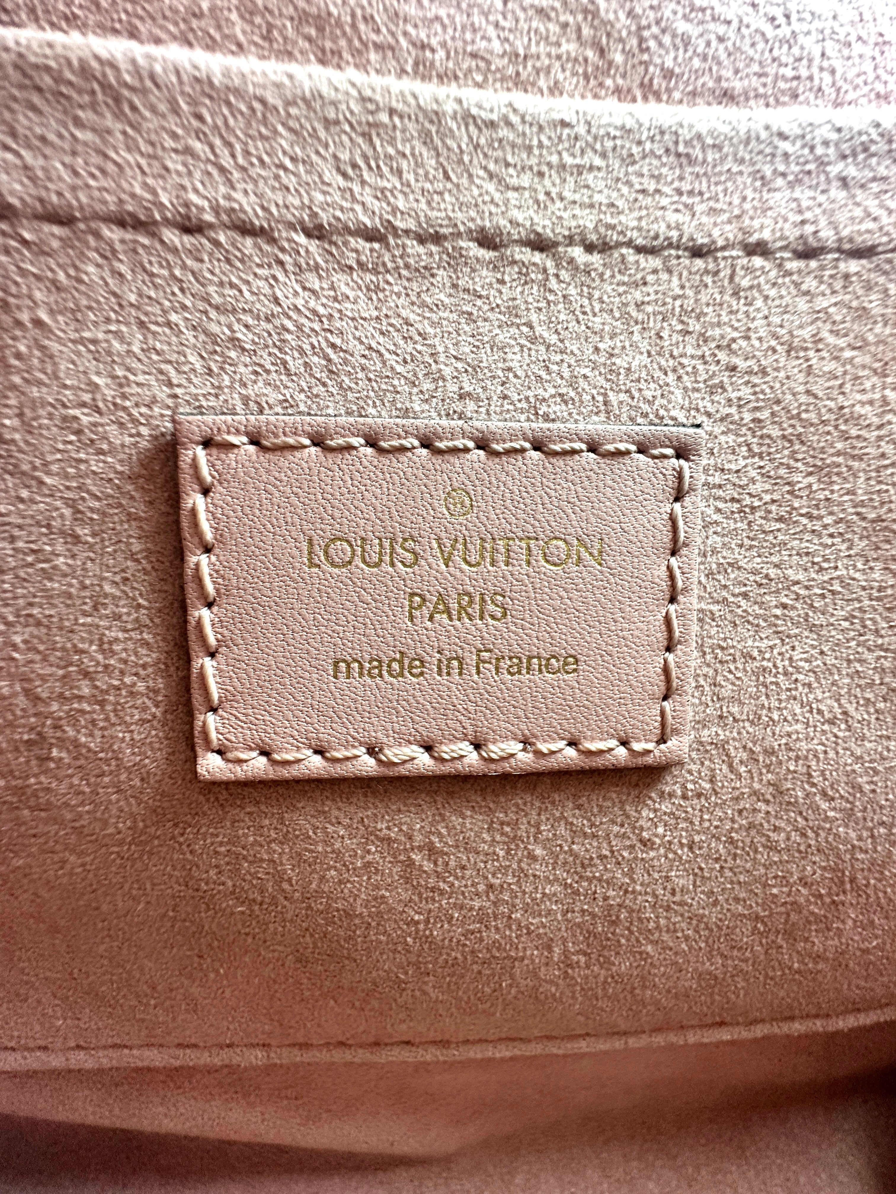 Louis Vuitton Locky BB Pink Monogram Handle Bag With Lock LV1692