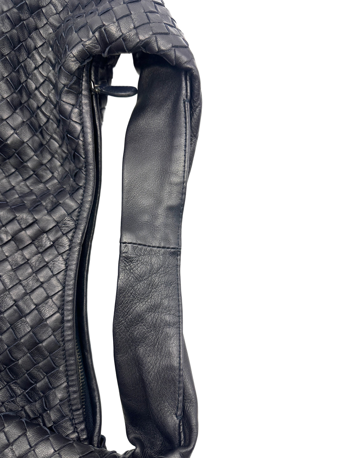 Bottega Veneta Black Large Size Intrecciato Hobo Bag BV90