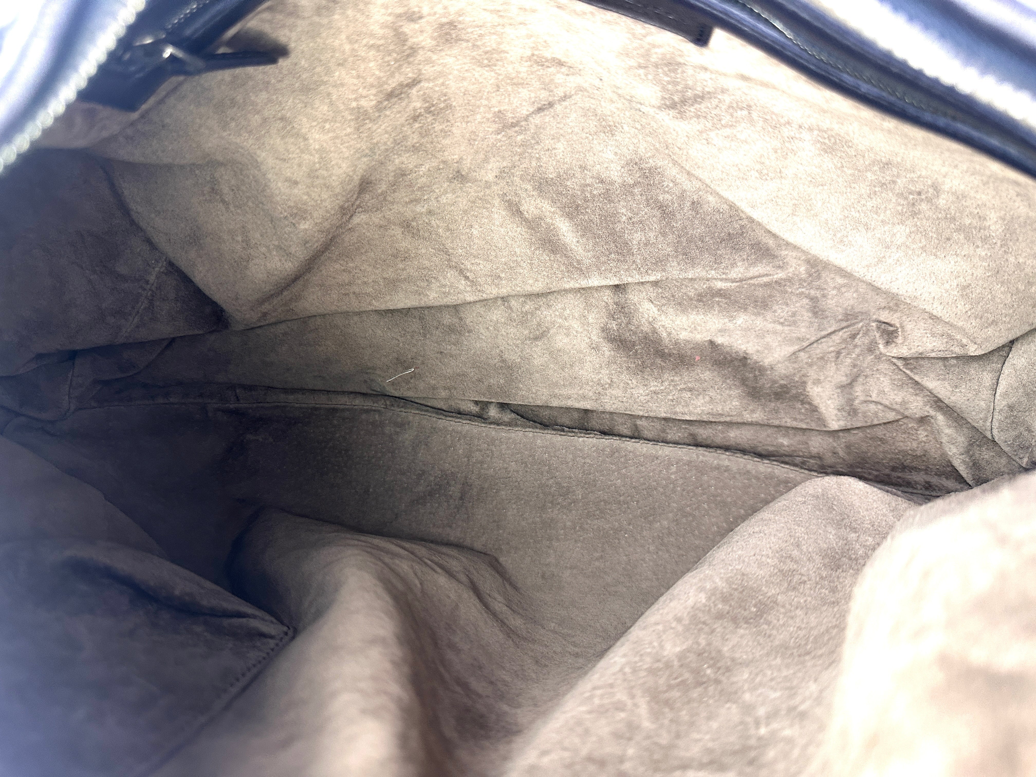 Bottega Veneta Black Large Size Intrecciato Hobo Bag BV90