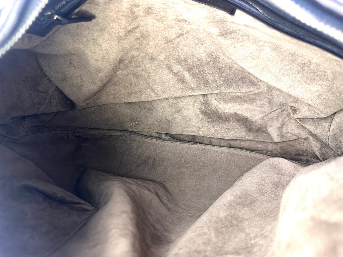 Bottega Veneta Black Large Size Intrecciato Hobo Bag BV90