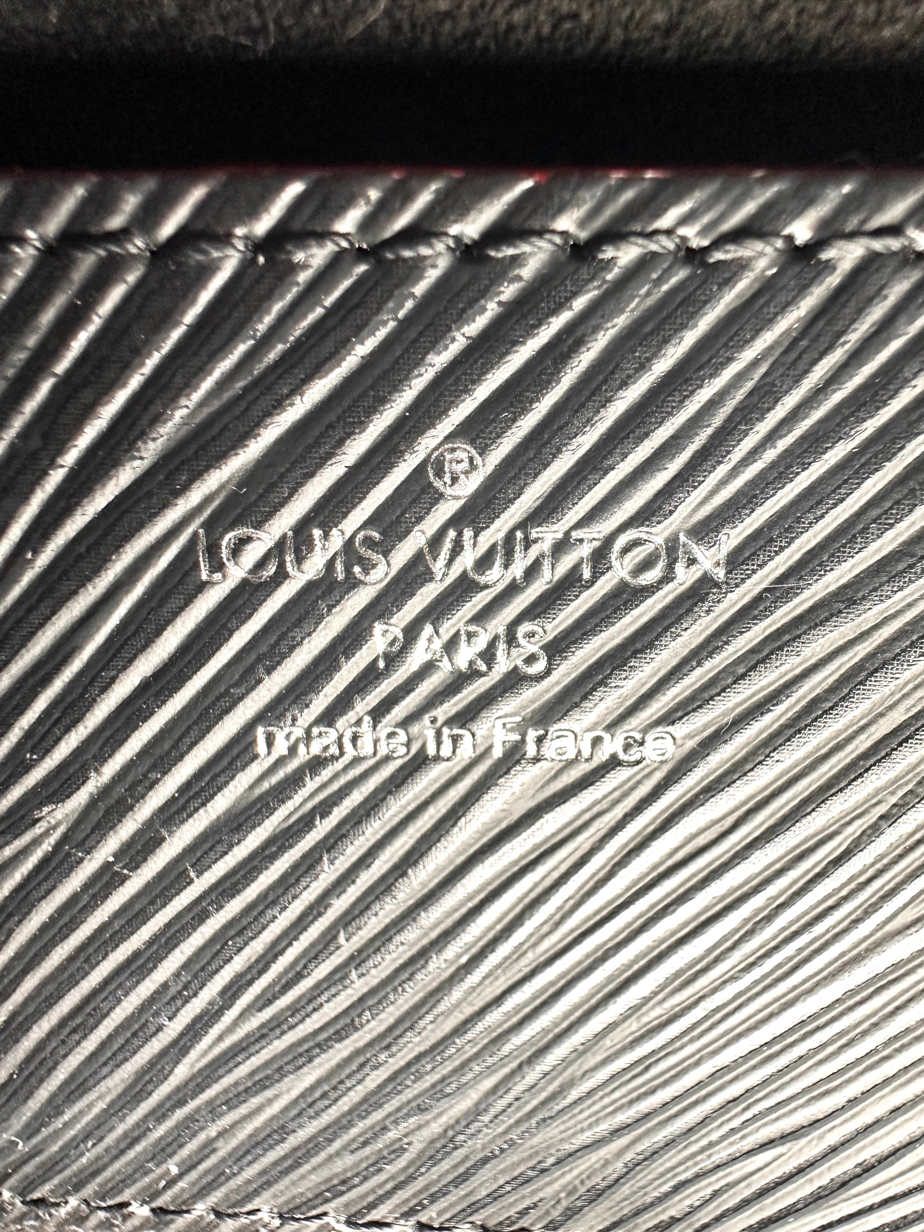 Louis Vuitton Black Twist MM Medium Size Crossbody Bag LV1728