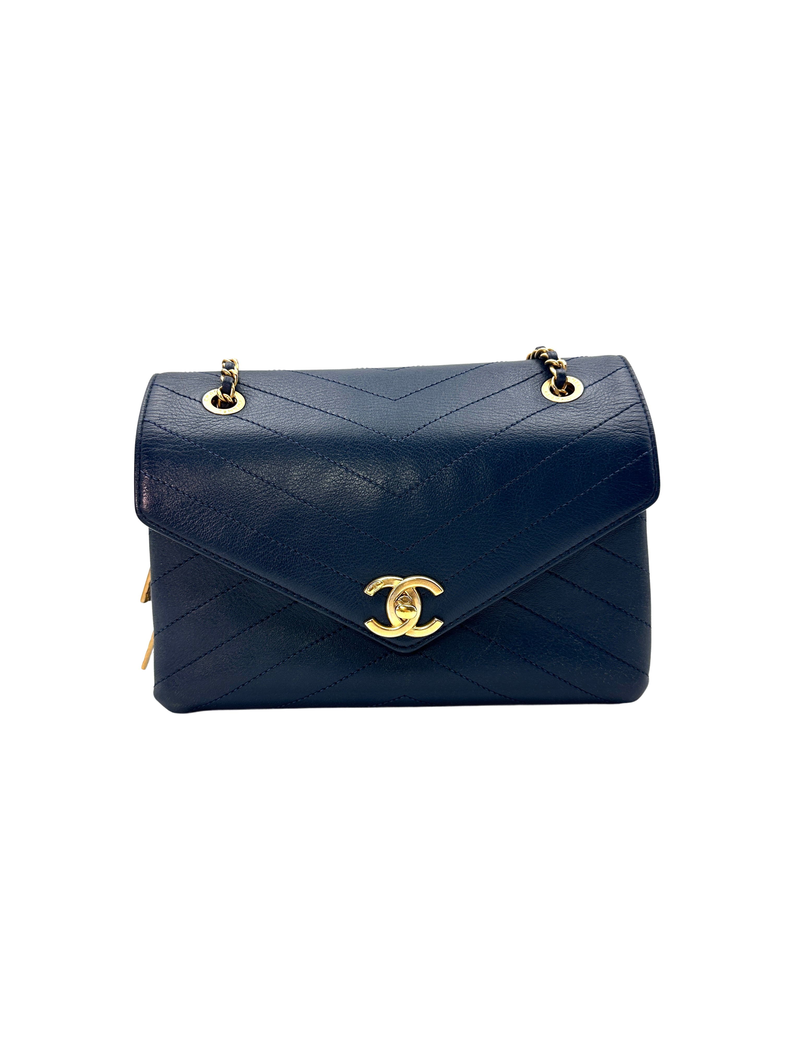 Chanel Navy Blue Classic Chevron Calfskin Leather Flap Crossbody Bag With Gold Hardware(25***88) CC1199