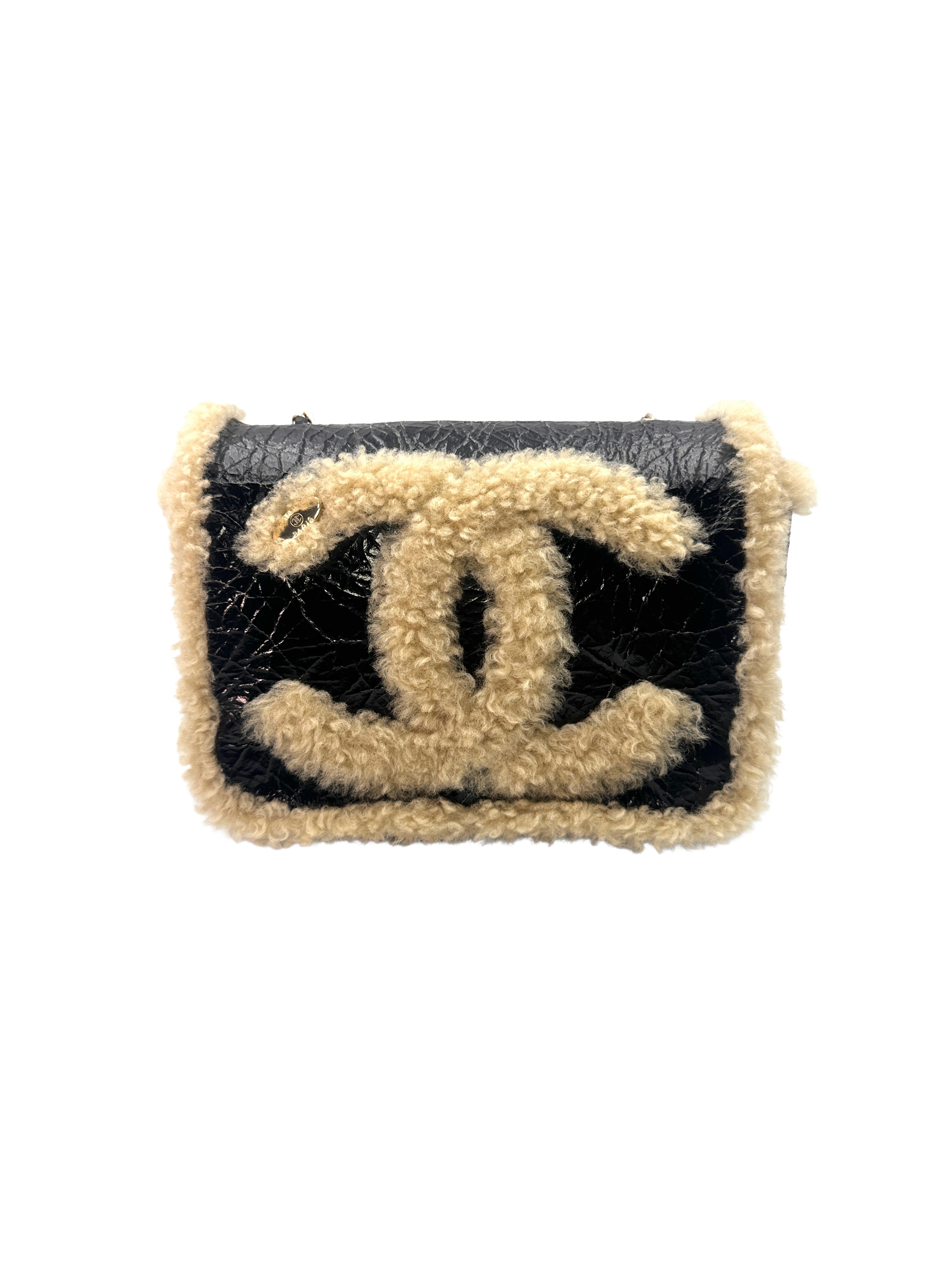 Chanel Black/Beige Shearling CC Mania Lambskin Flap Chain Bag(28***05) CC1204