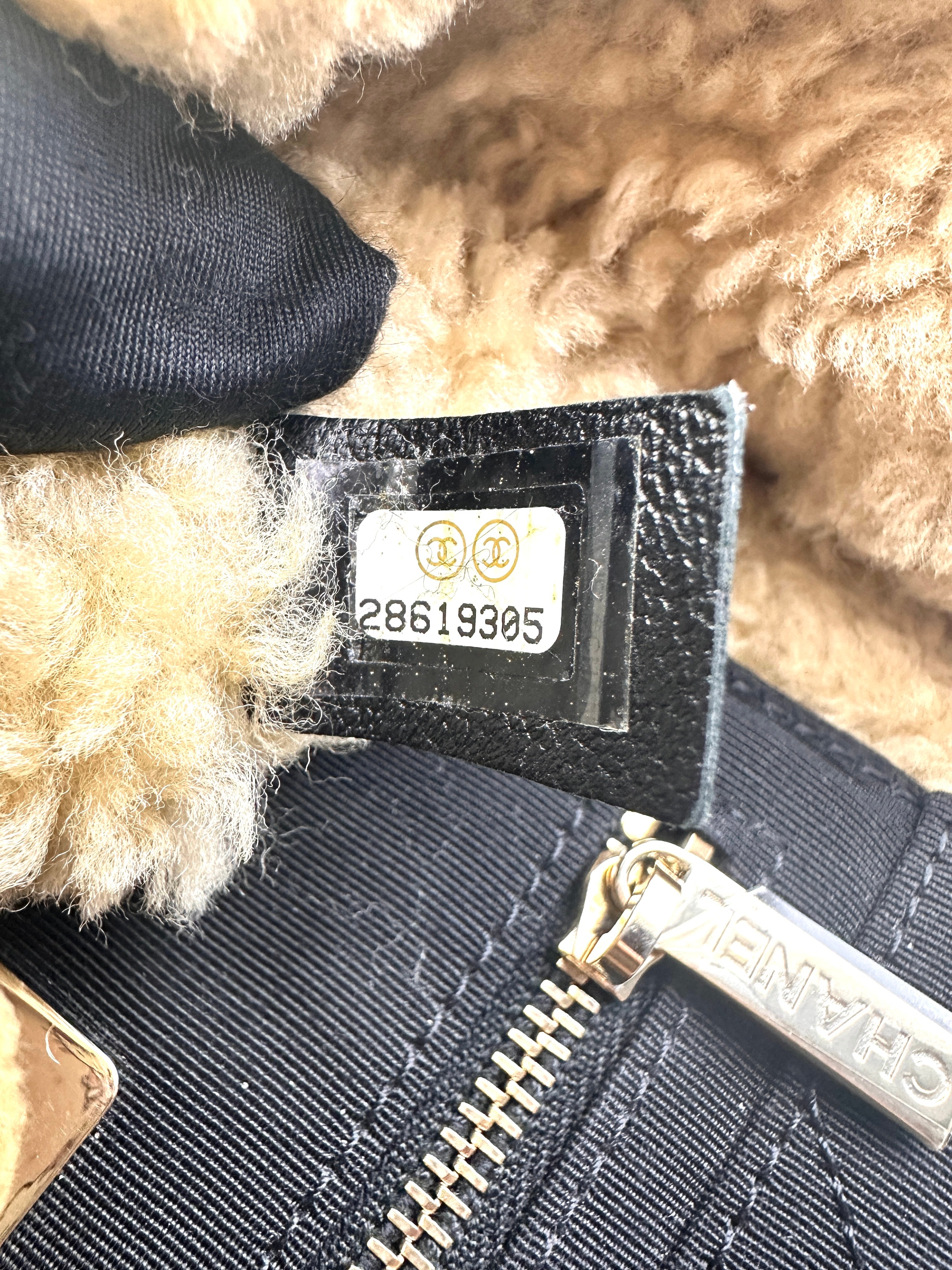 Chanel Black/Beige Shearling CC Mania Lambskin Flap Chain Bag(28***05) CC1204