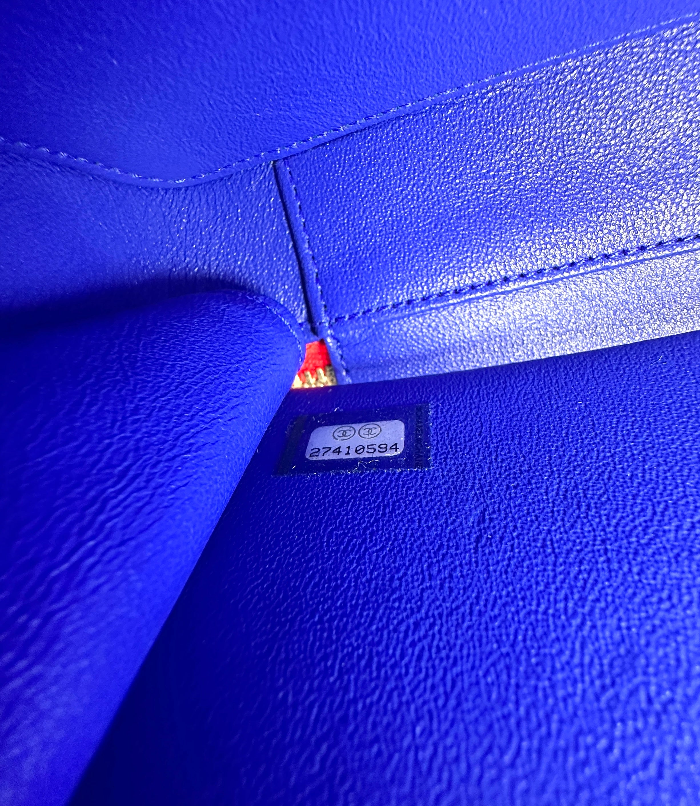 Chanel CC Filigree Blue Red White Quilted Calfskin Leather Vanity Case Handle Bag(27***94) CC1208